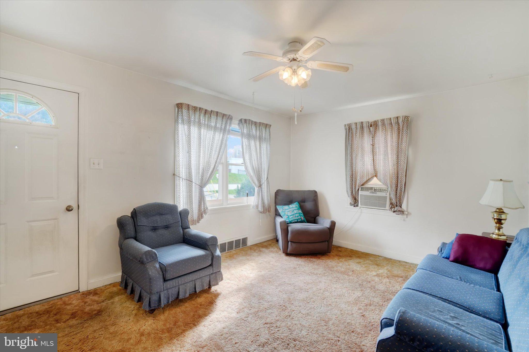 233 EASTLAND AVENUE