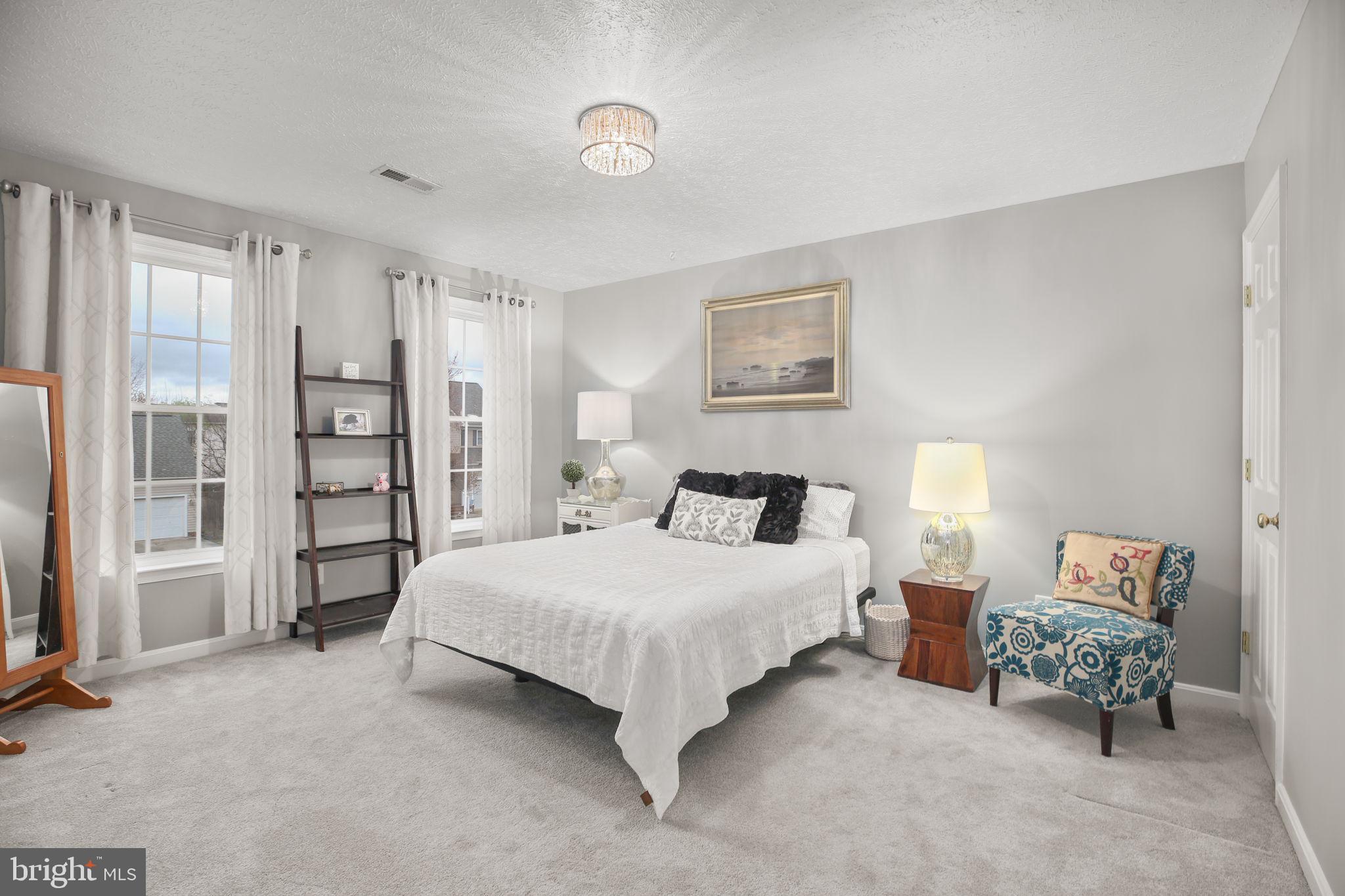 PELHAM'S CROSSING - Residential