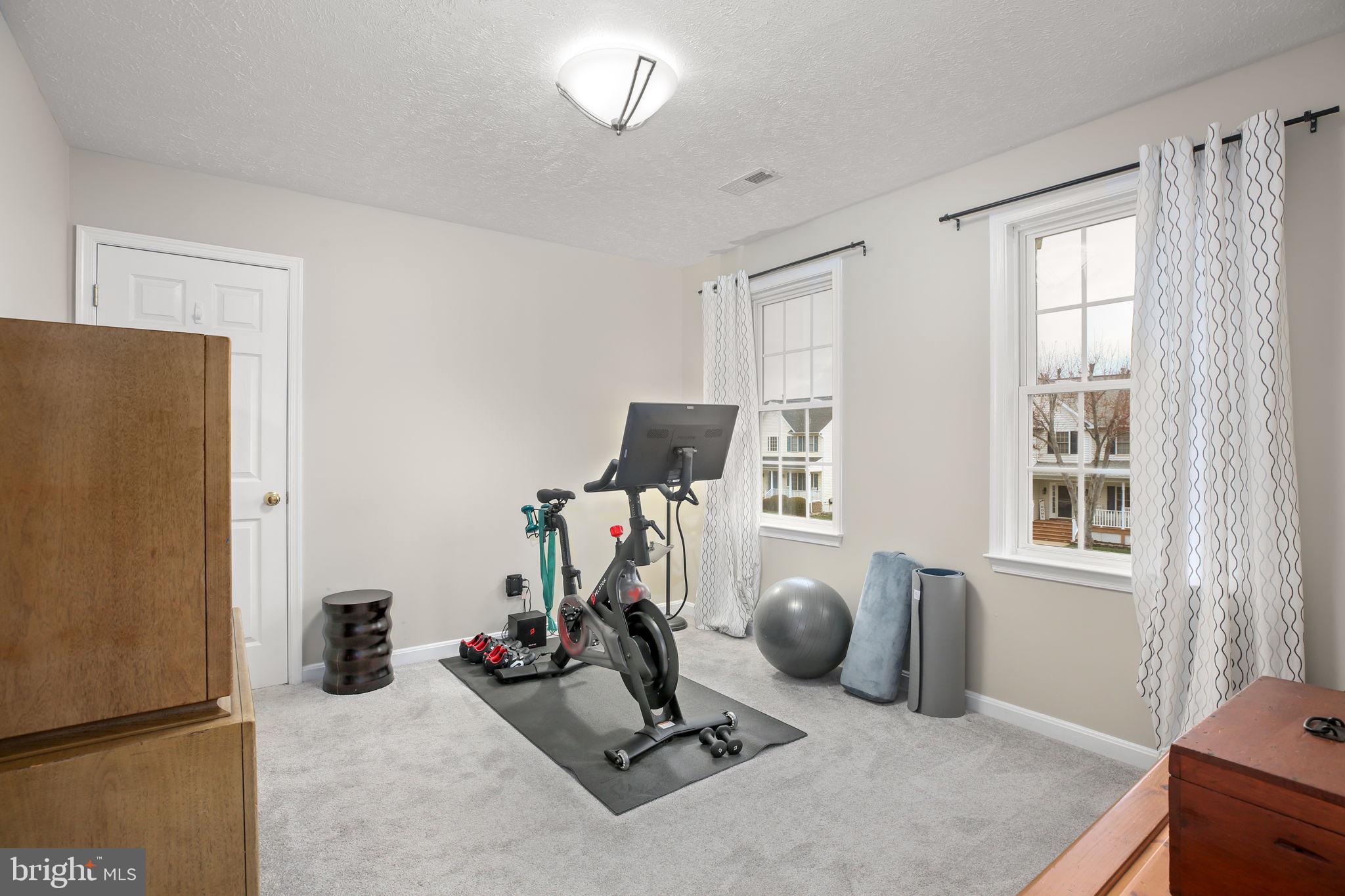 PELHAM'S CROSSING - Residential