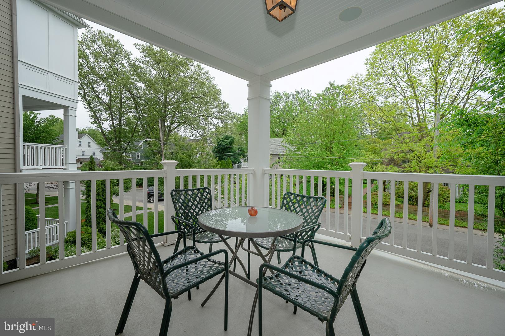 WHITEHALL - Residential