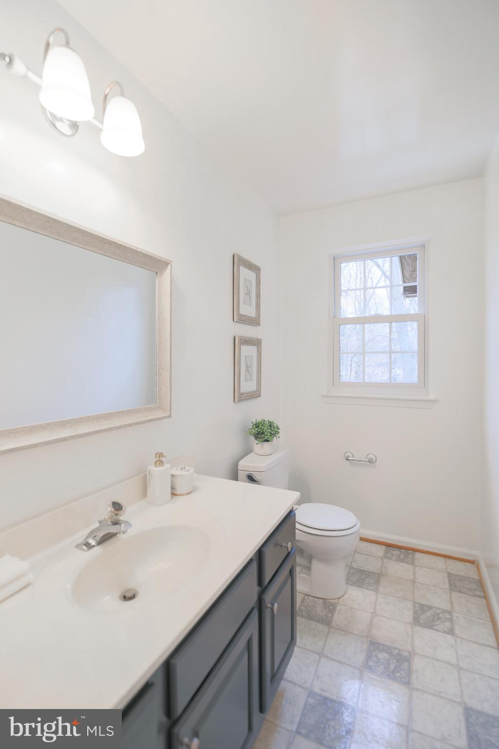 LAKE RIDGE - Residential