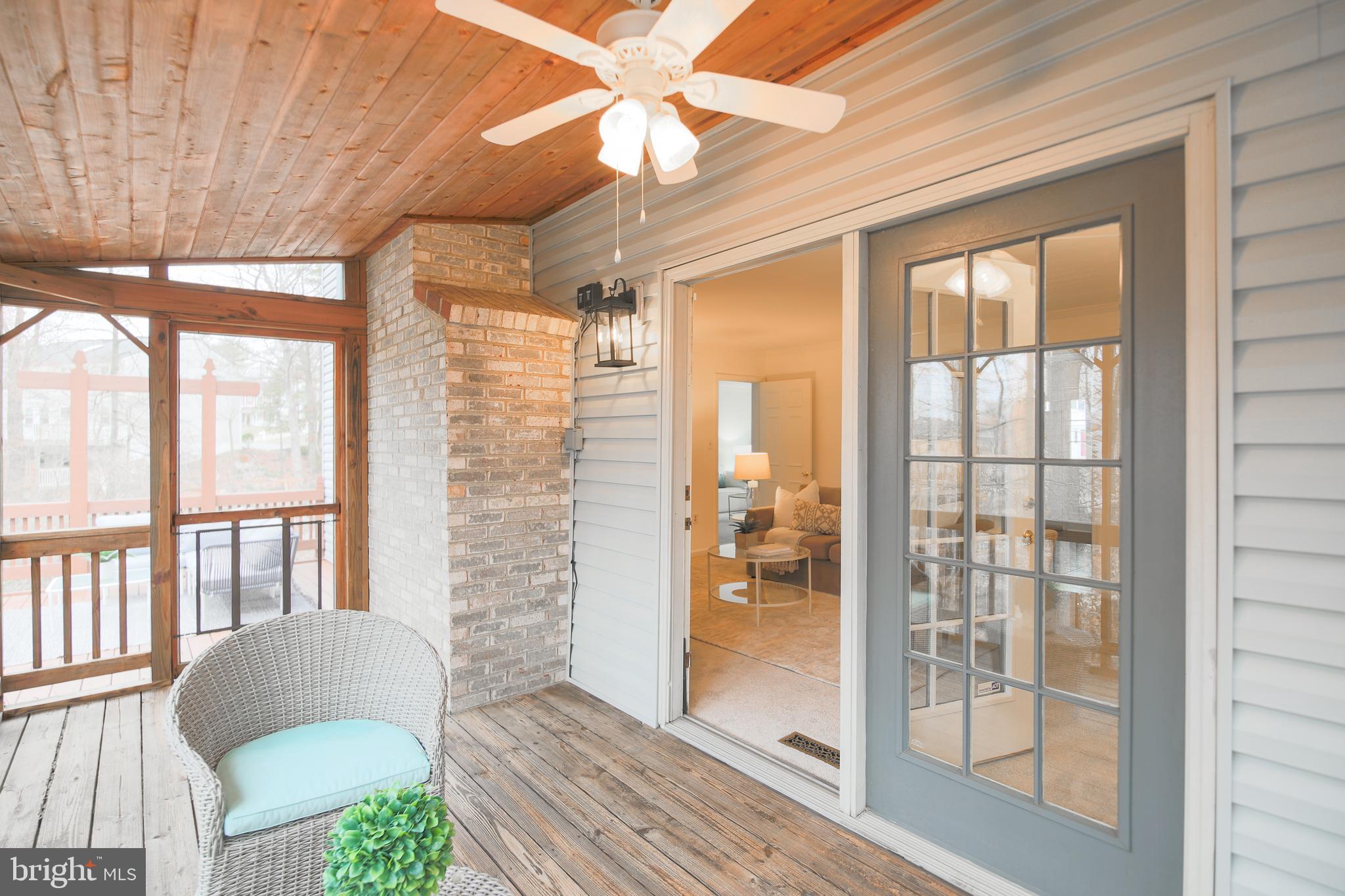 LAKE RIDGE - Residential