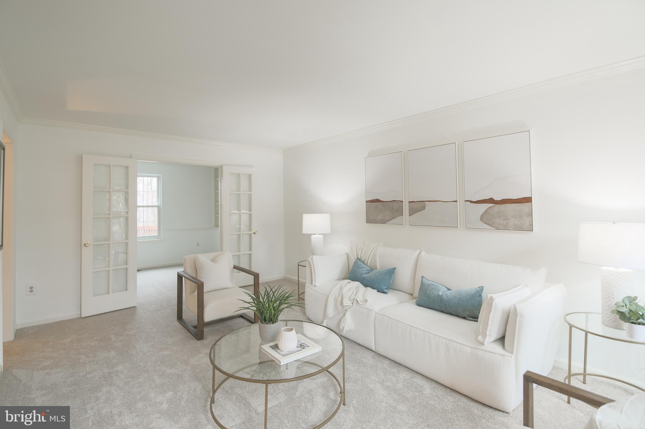 LAKE RIDGE - Residential