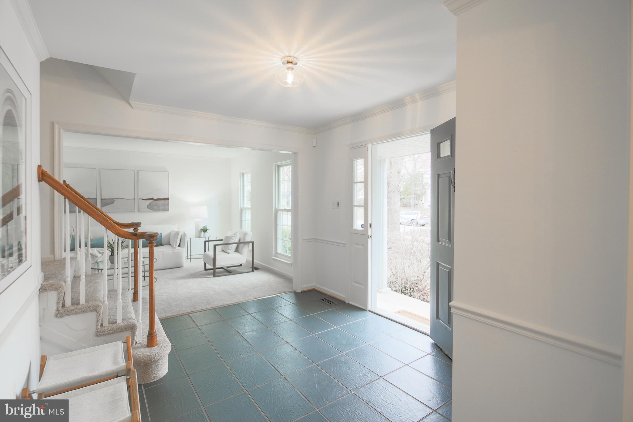 LAKE RIDGE - Residential