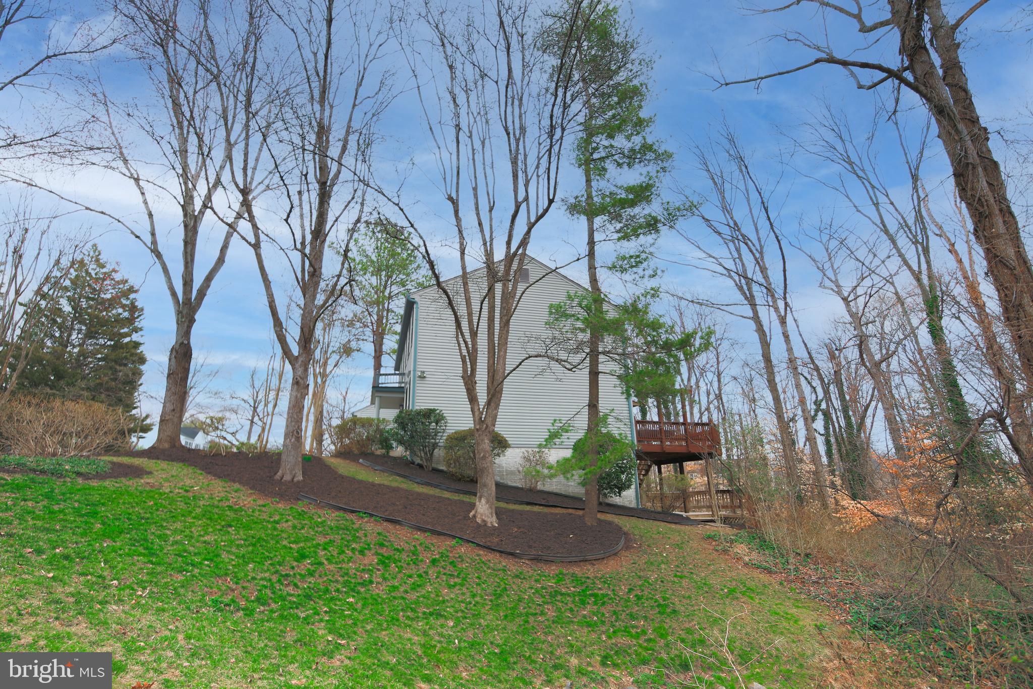 LAKE RIDGE - Residential