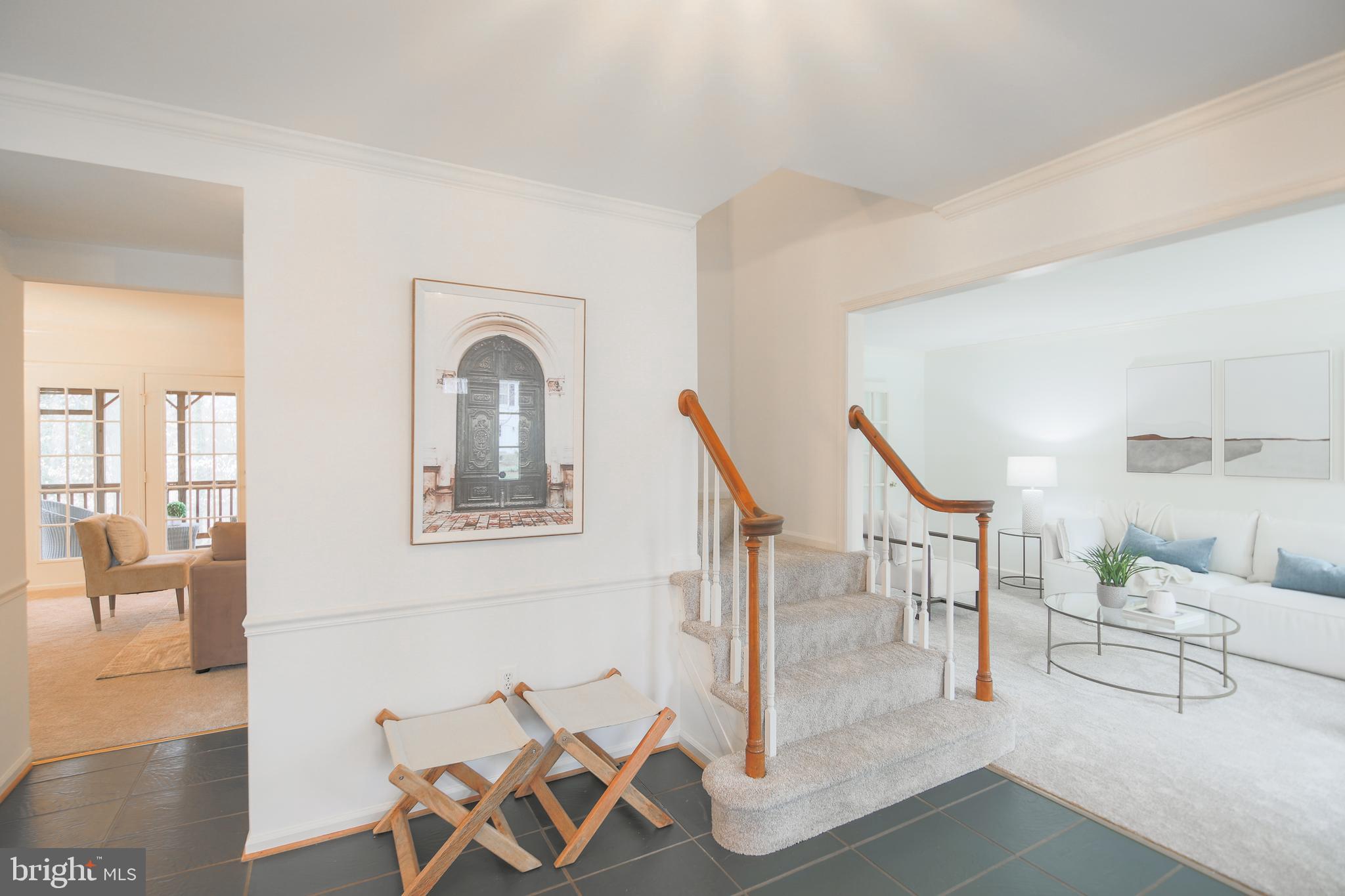 LAKE RIDGE - Residential