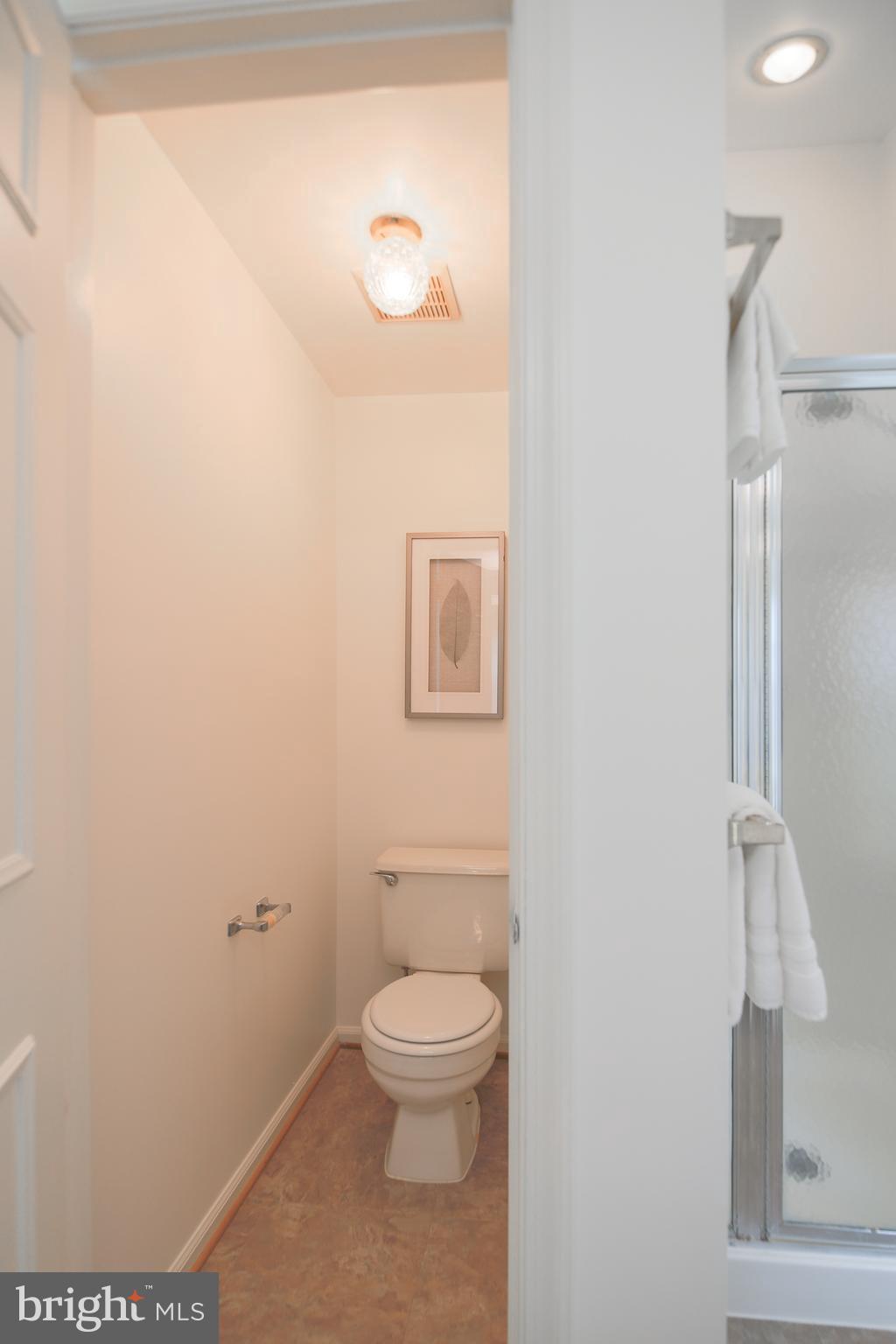 LAKE RIDGE - Residential