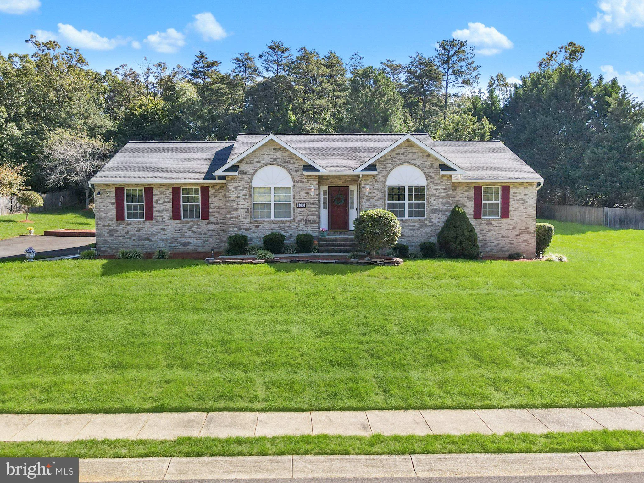 1032 Norfolk Dr, Laplata, MD 20646