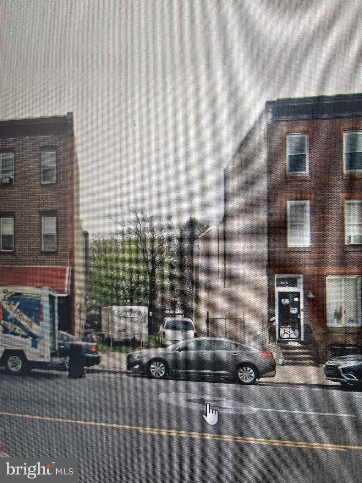 704 W LEHIGH AVENUE