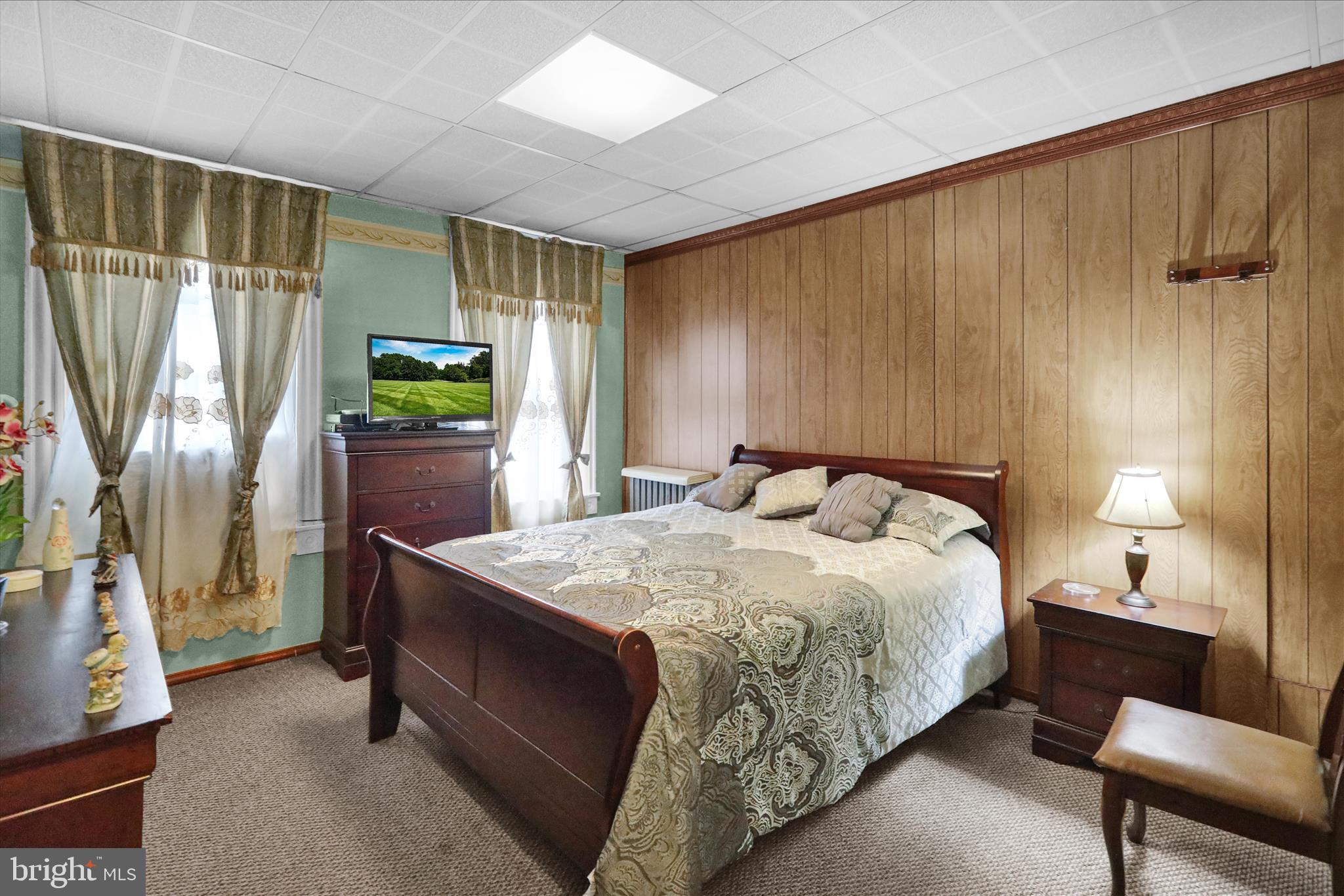 NORTHEAST READING - Residential