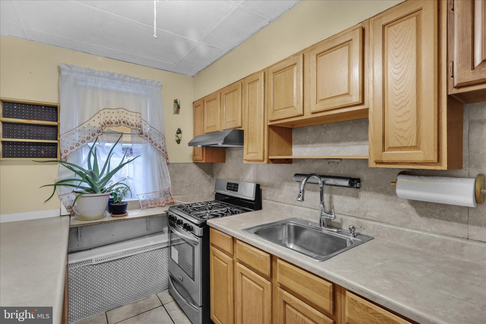 NORTHEAST READING - Residential