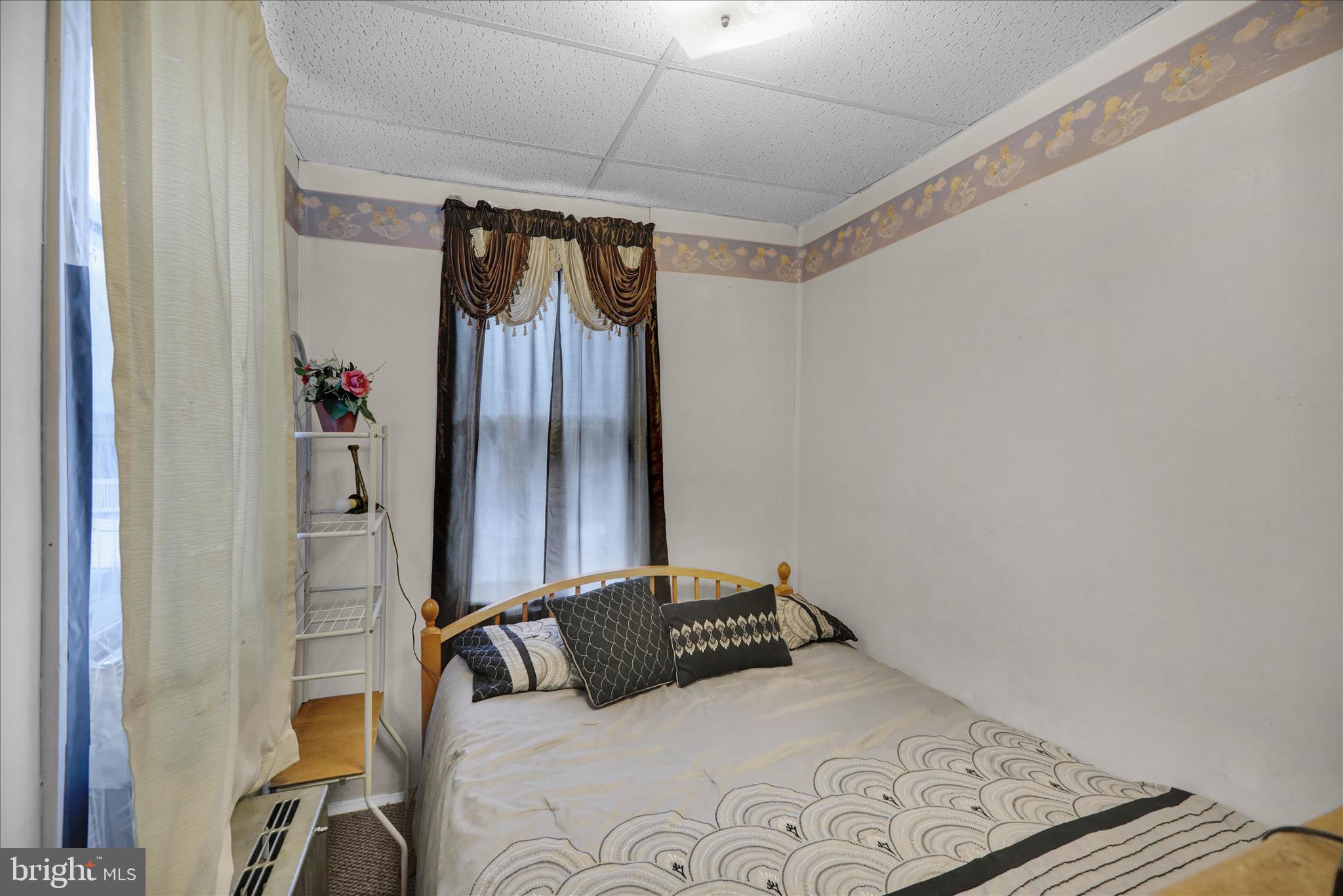 NORTHEAST READING - Residential