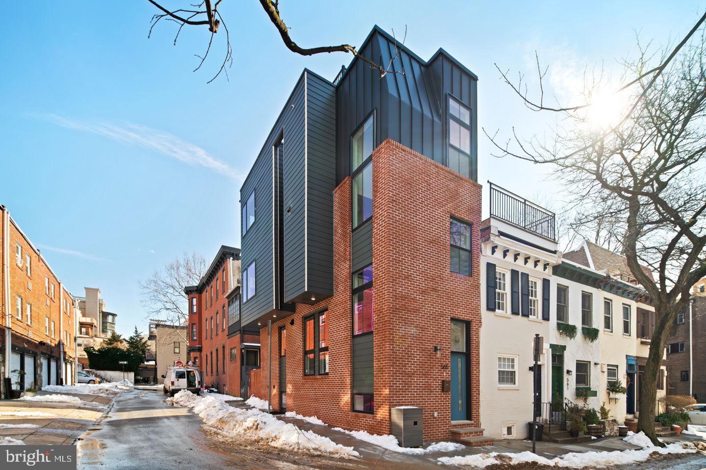 SPRING GARDEN - Residential Lease