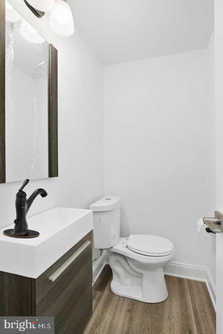 SPRING GARDEN - Residential Lease