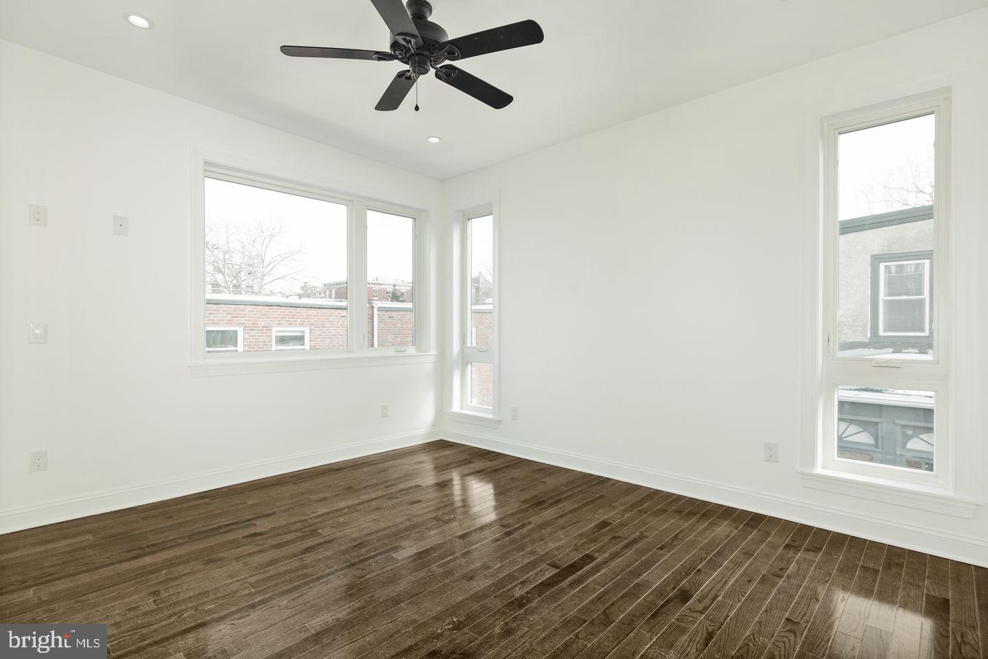 SPRING GARDEN - Residential Lease