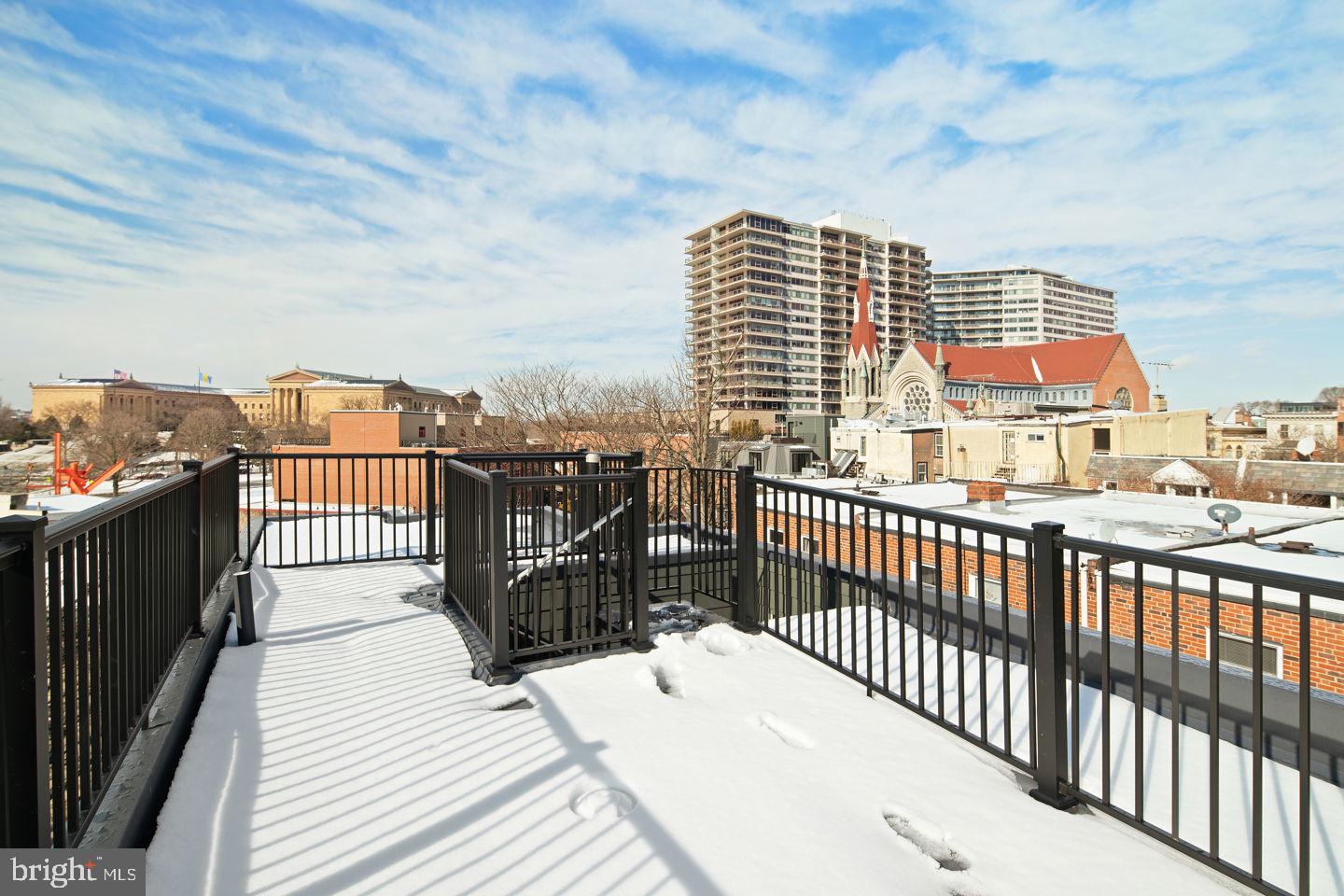 SPRING GARDEN - Residential Lease