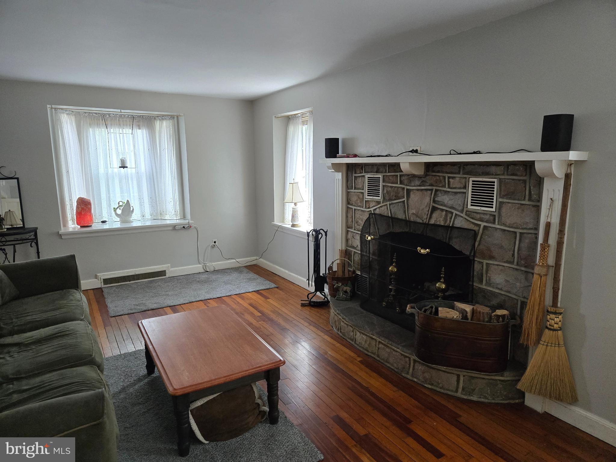 224 LAUREL AVENUE