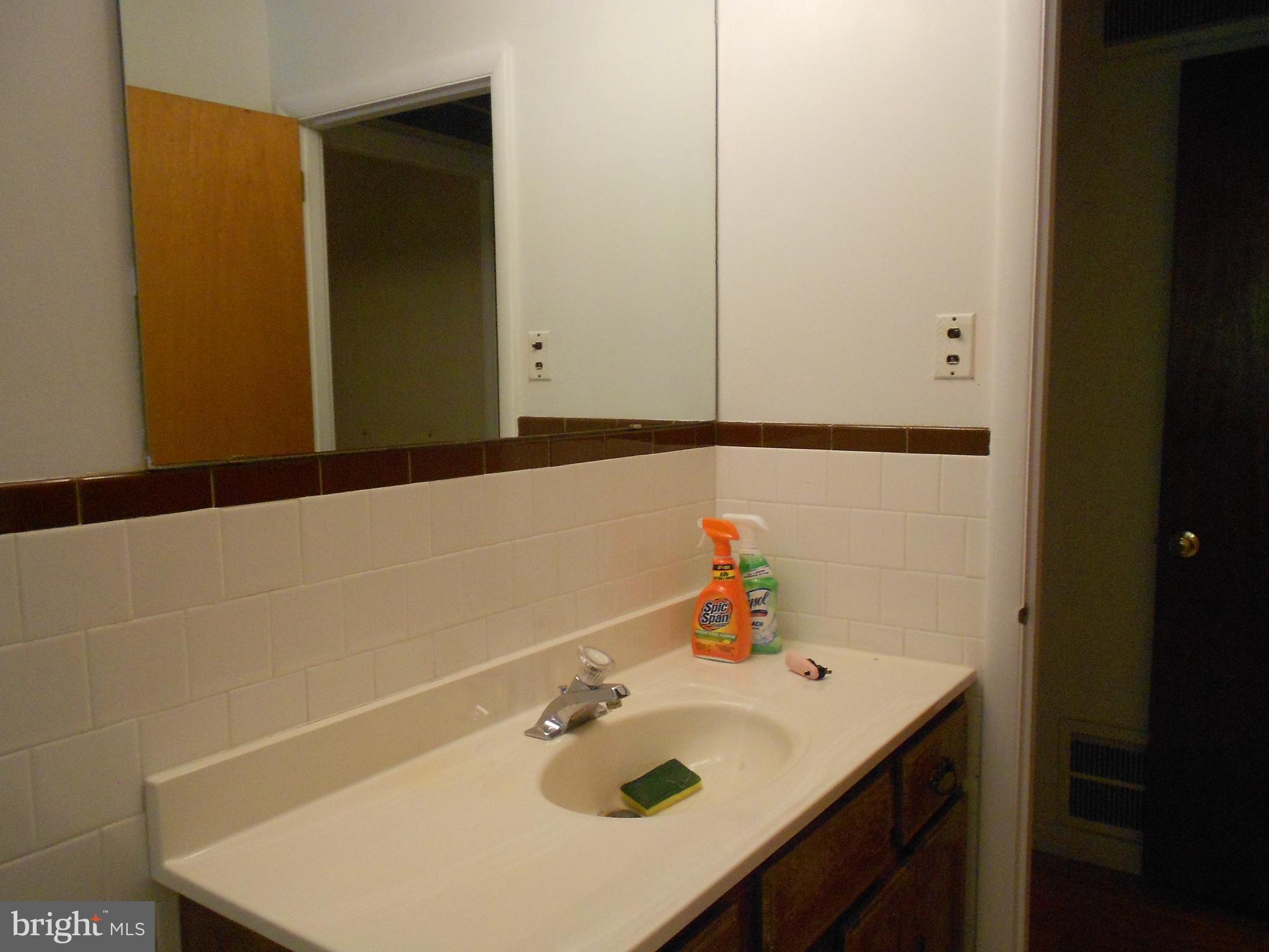 FAIRMONT - Residential