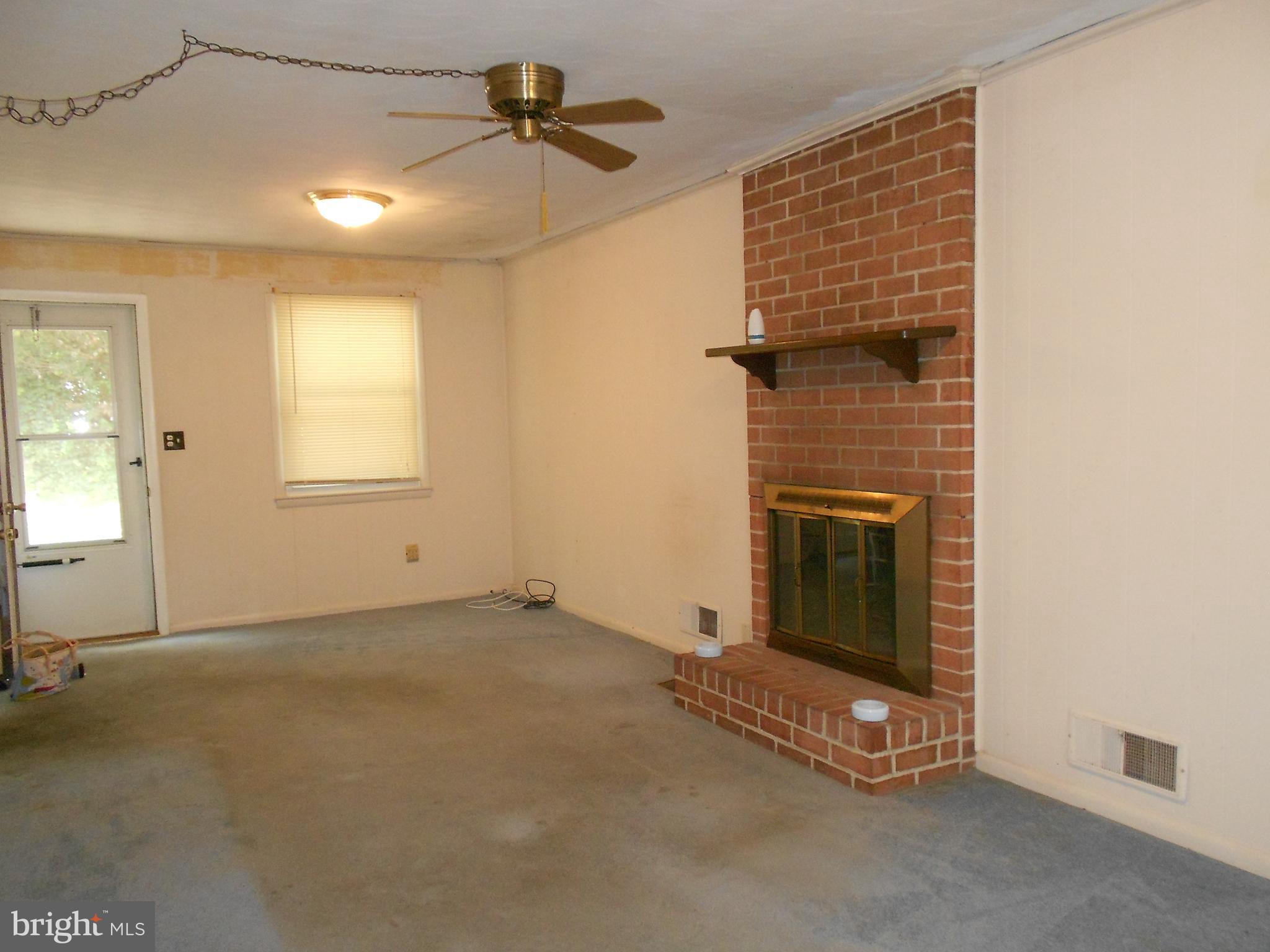 FAIRMONT - Residential