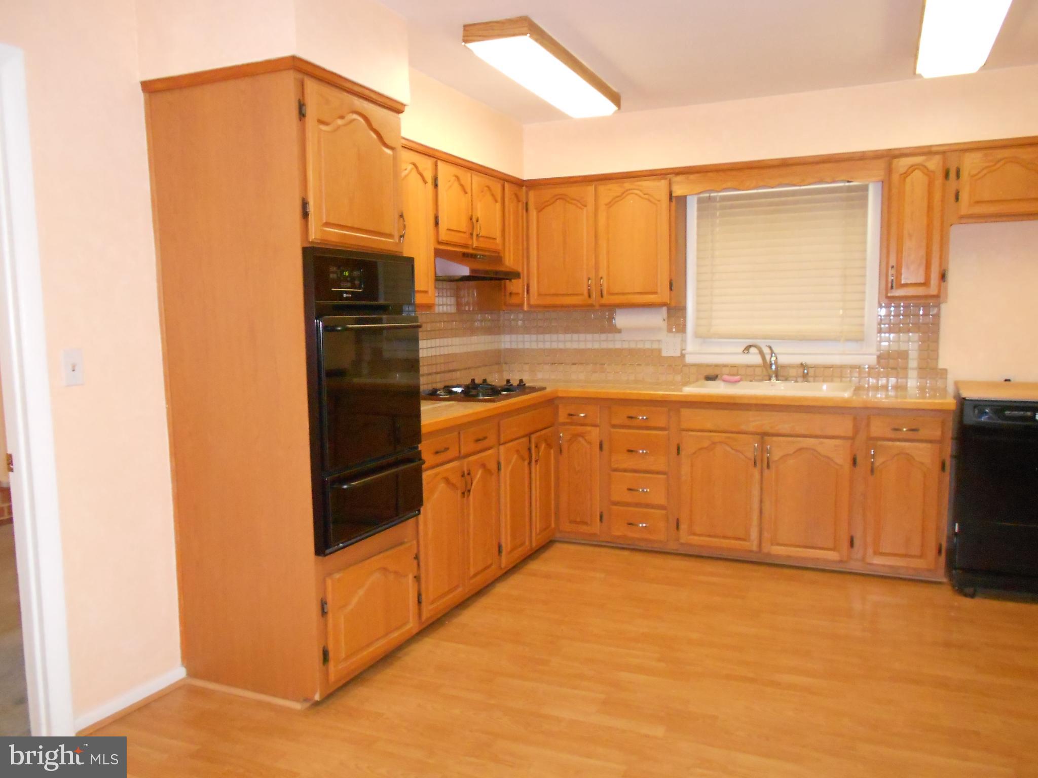 FAIRMONT - Residential