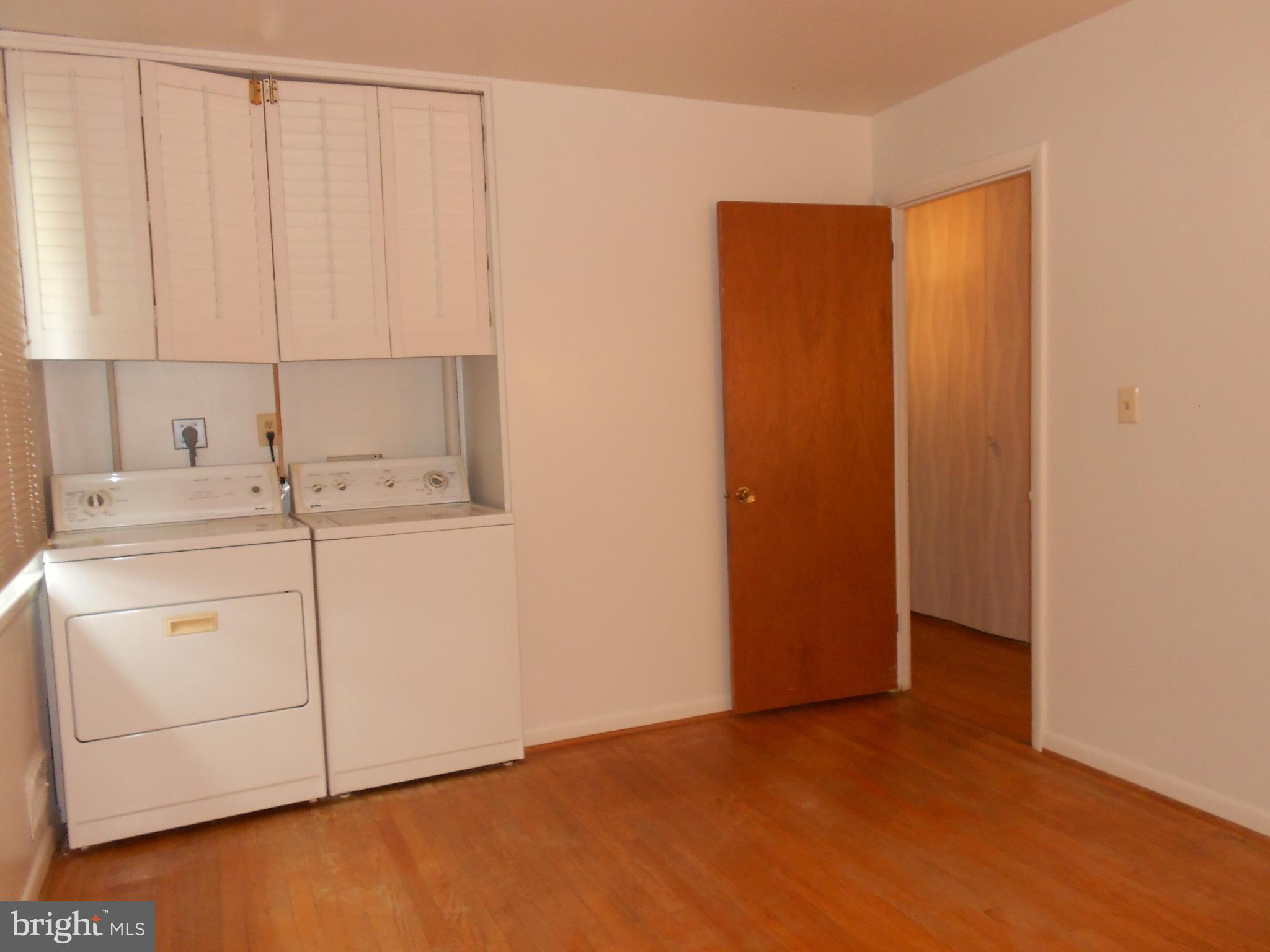 FAIRMONT - Residential