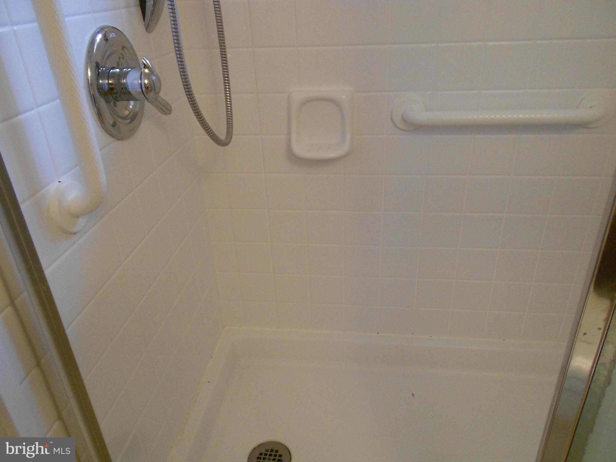 FAIRMONT - Residential