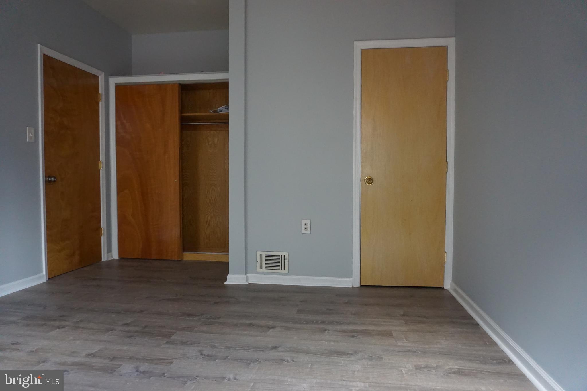 CHINATOWN - Residential Lease