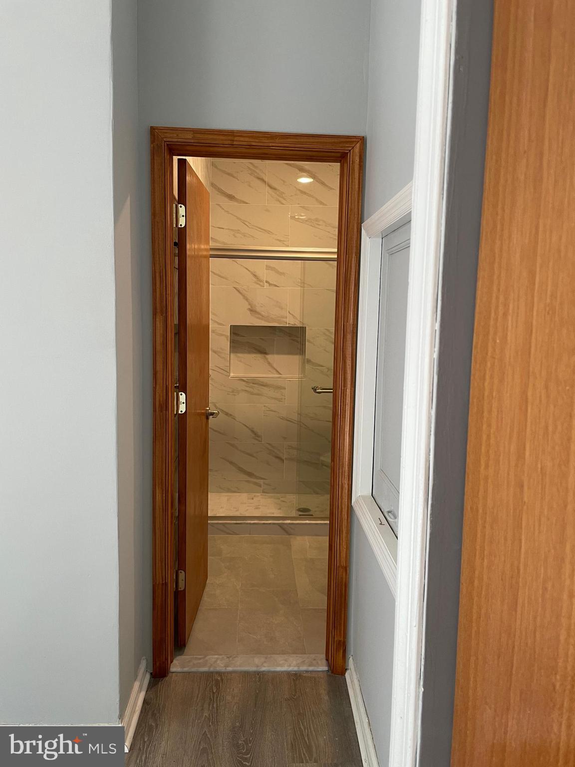 CHINATOWN - Residential Lease