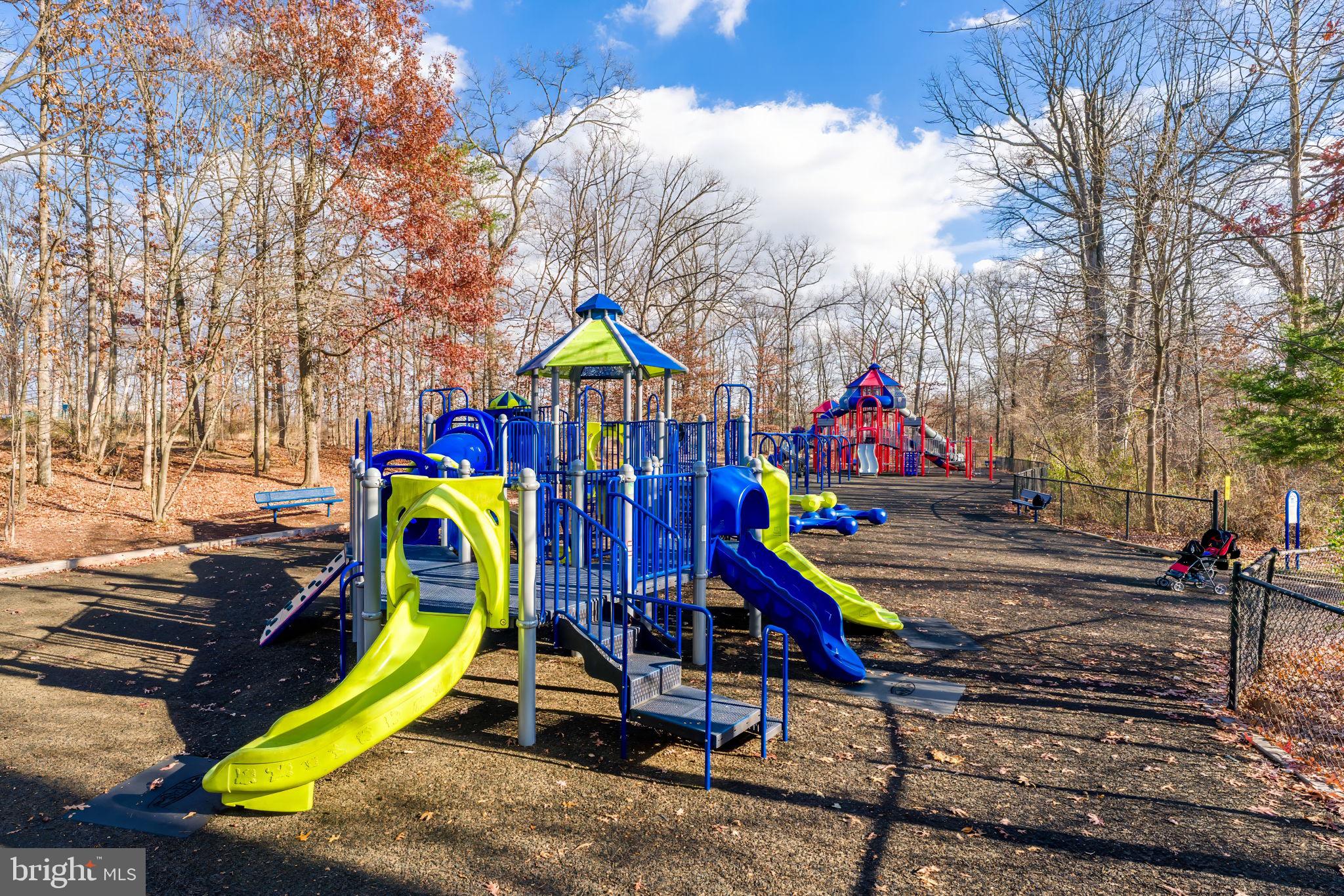 BELMONT GREENE - Residential