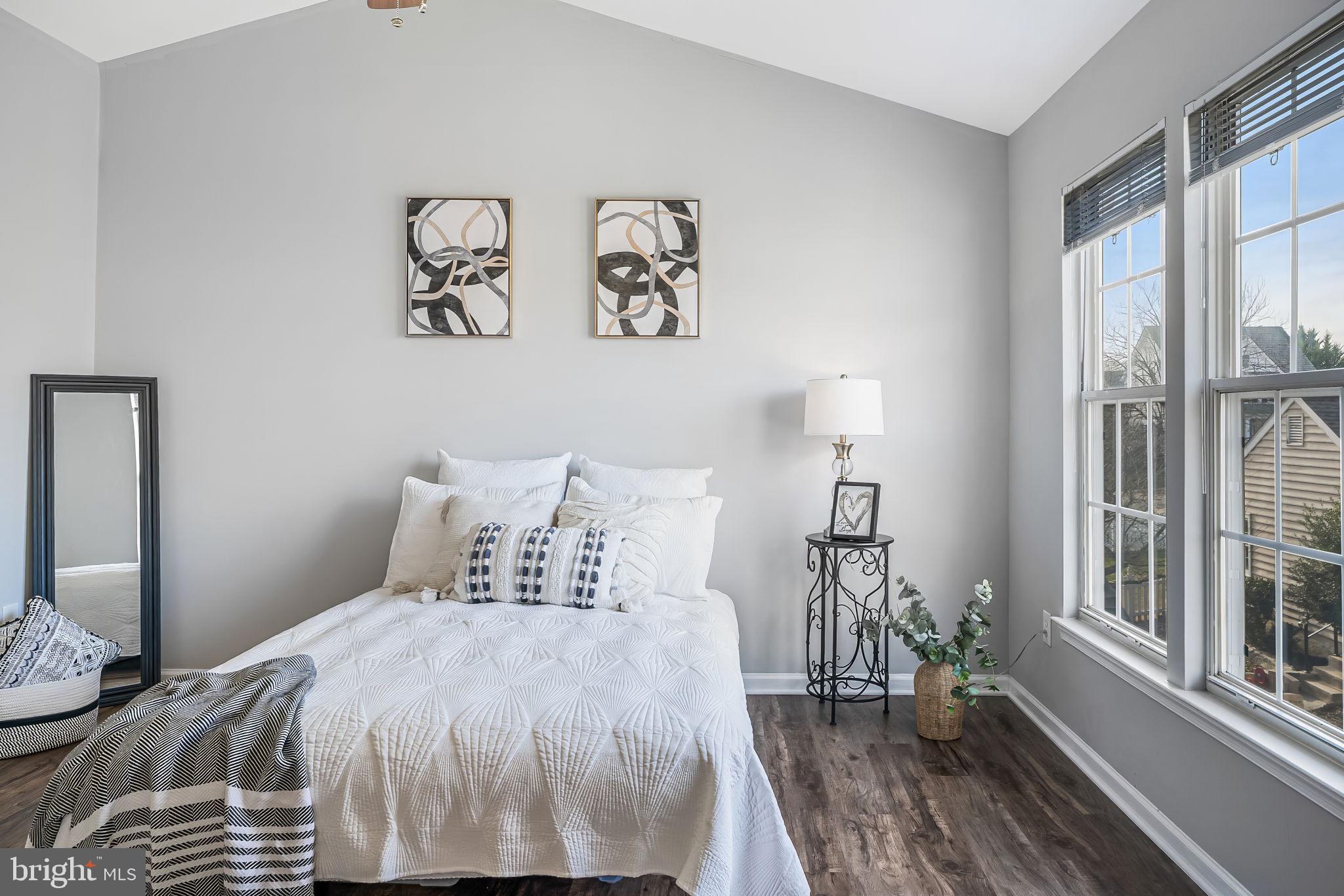 BELMONT GREENE - Residential