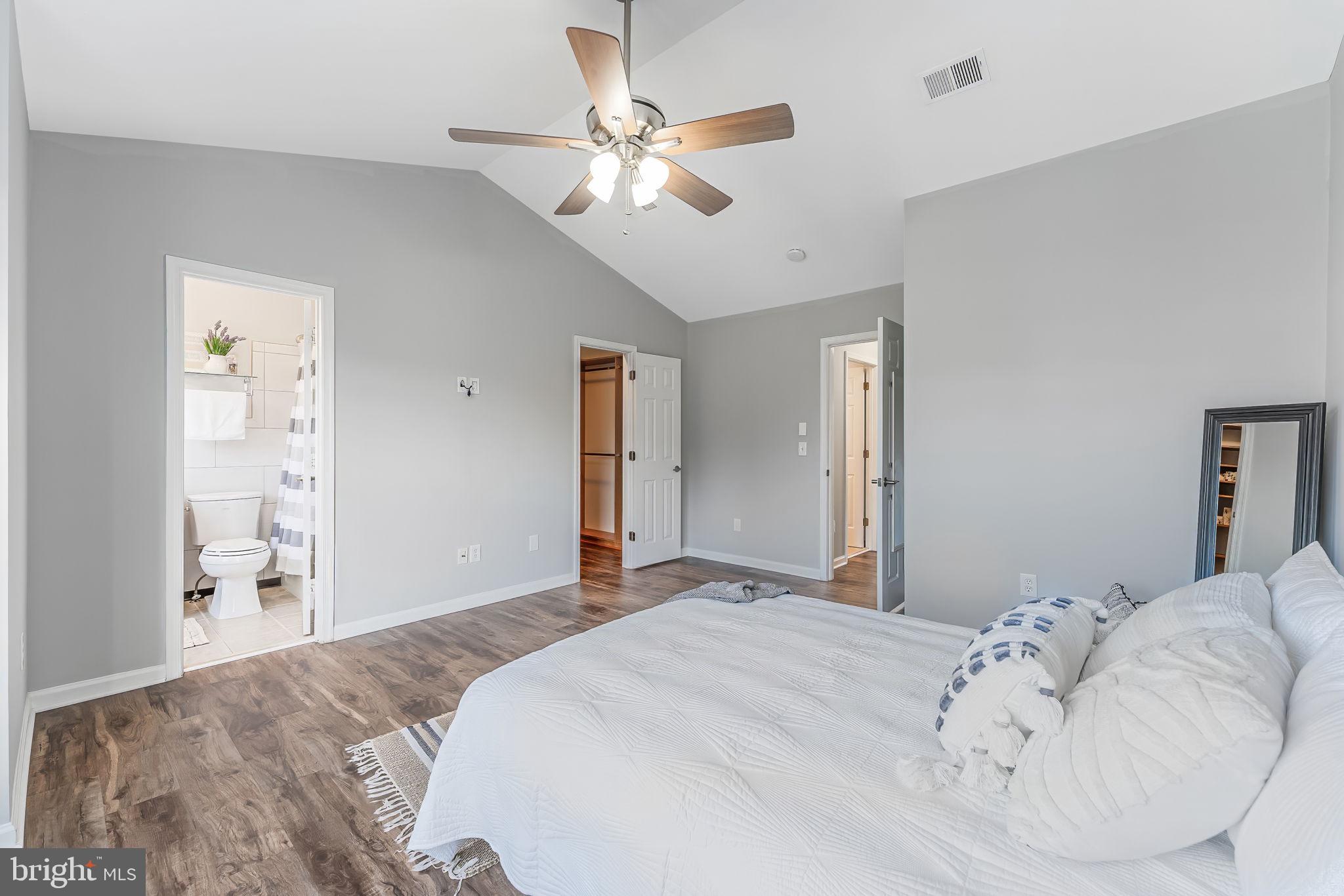 BELMONT GREENE - Residential