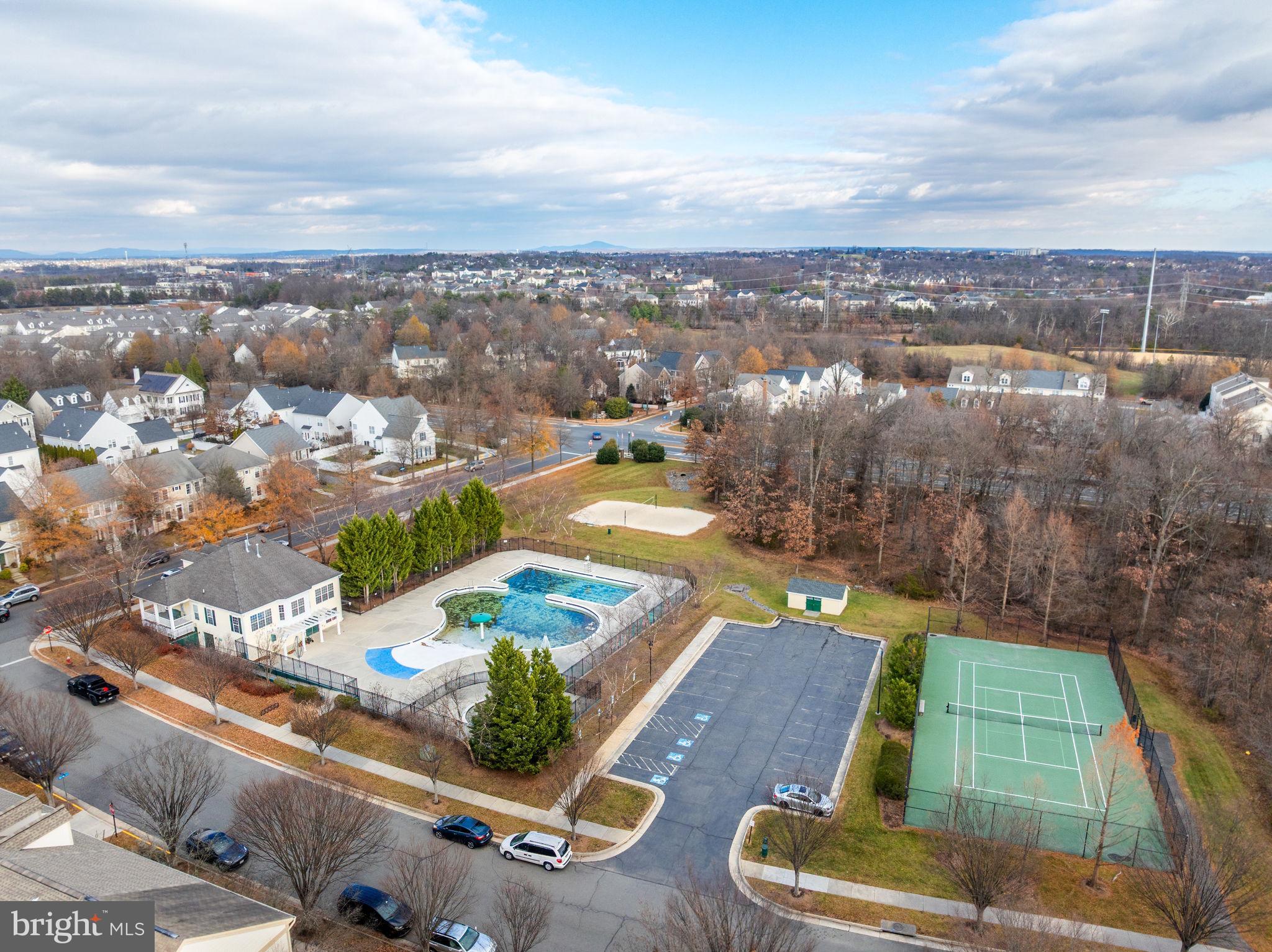 BELMONT GREENE - Residential