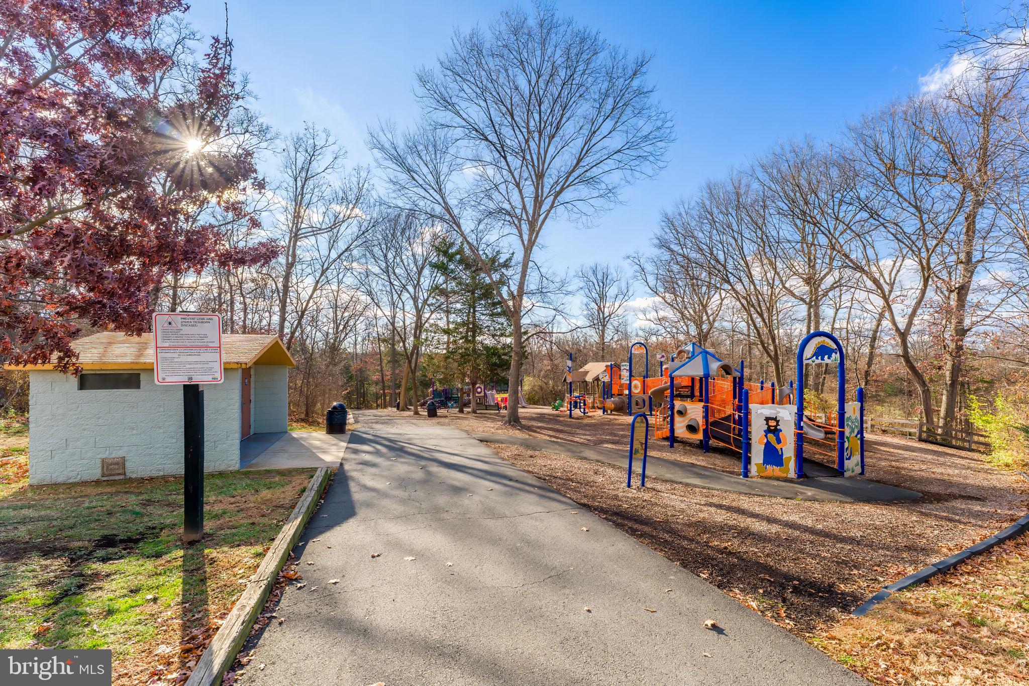 BELMONT GREENE - Residential