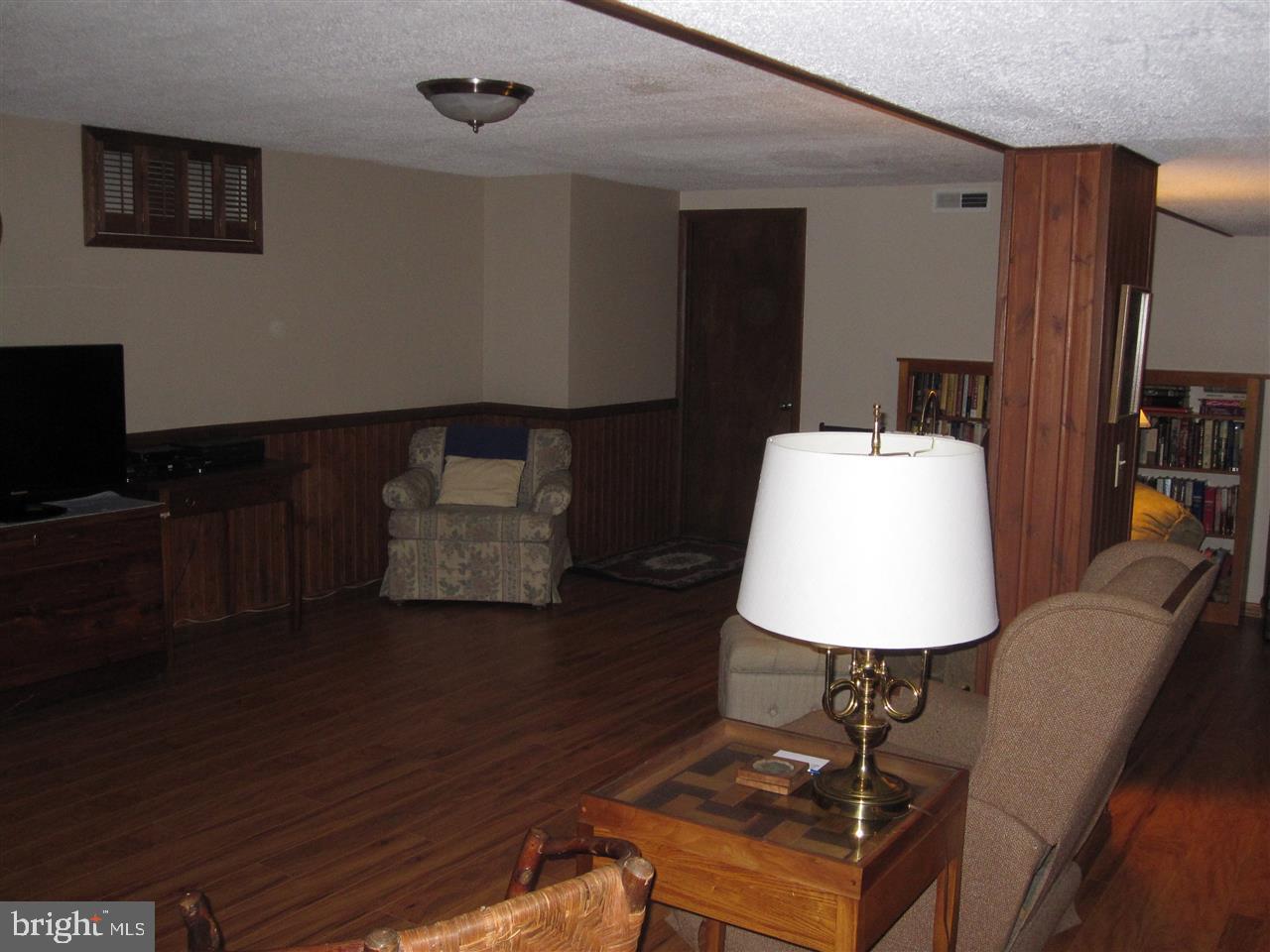 AMELYN GARDENS - Residential