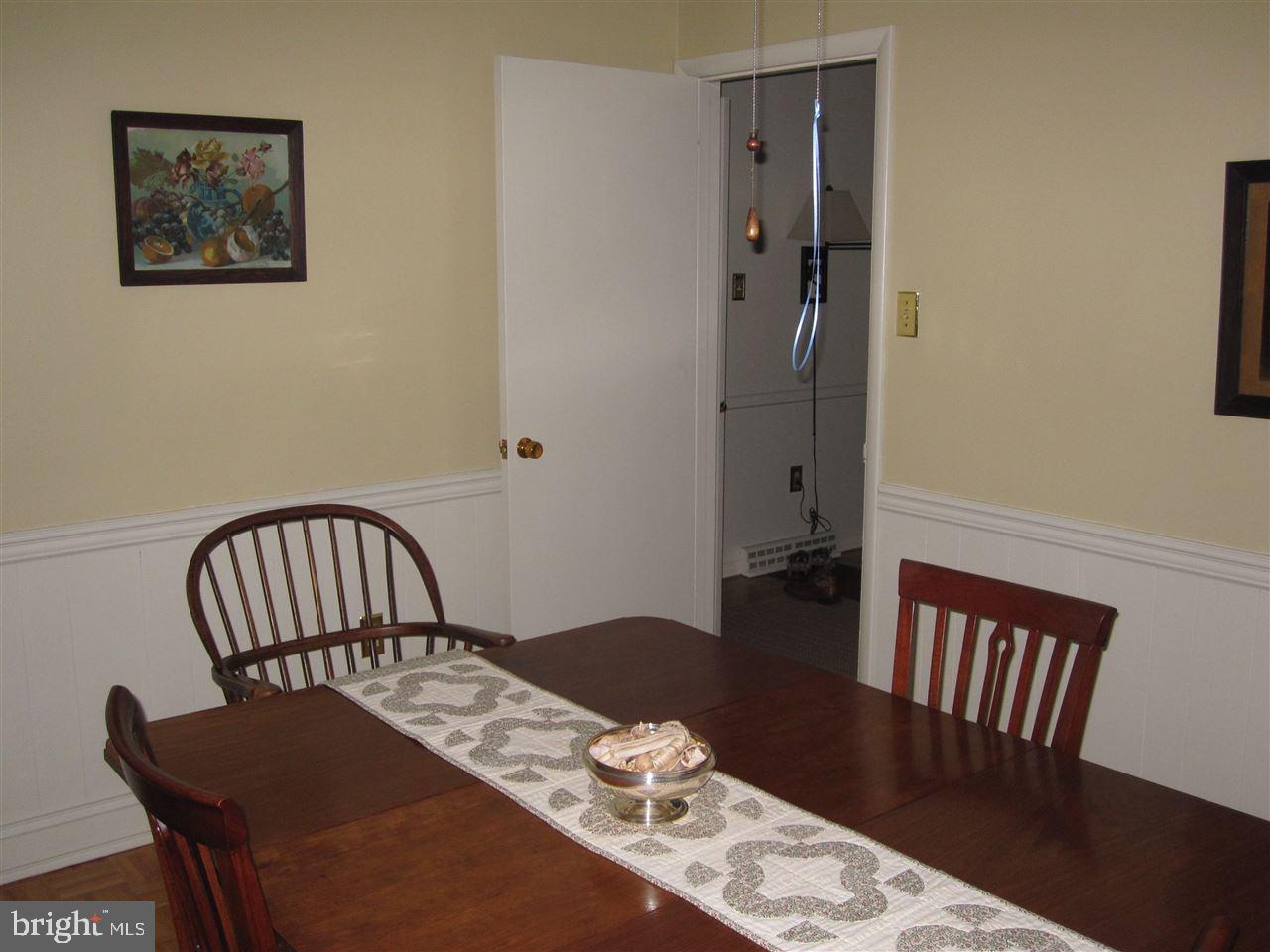 AMELYN GARDENS - Residential