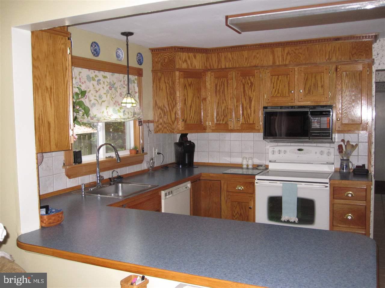 AMELYN GARDENS - Residential