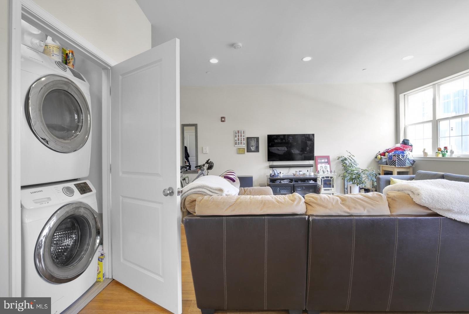 FISHTOWN - Residential Lease