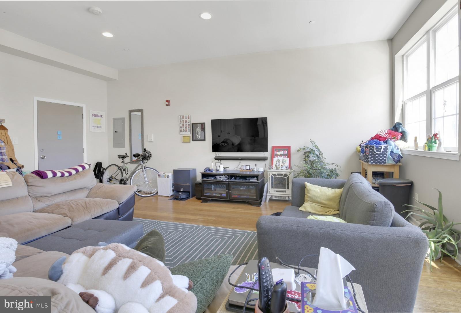 FISHTOWN - Residential Lease