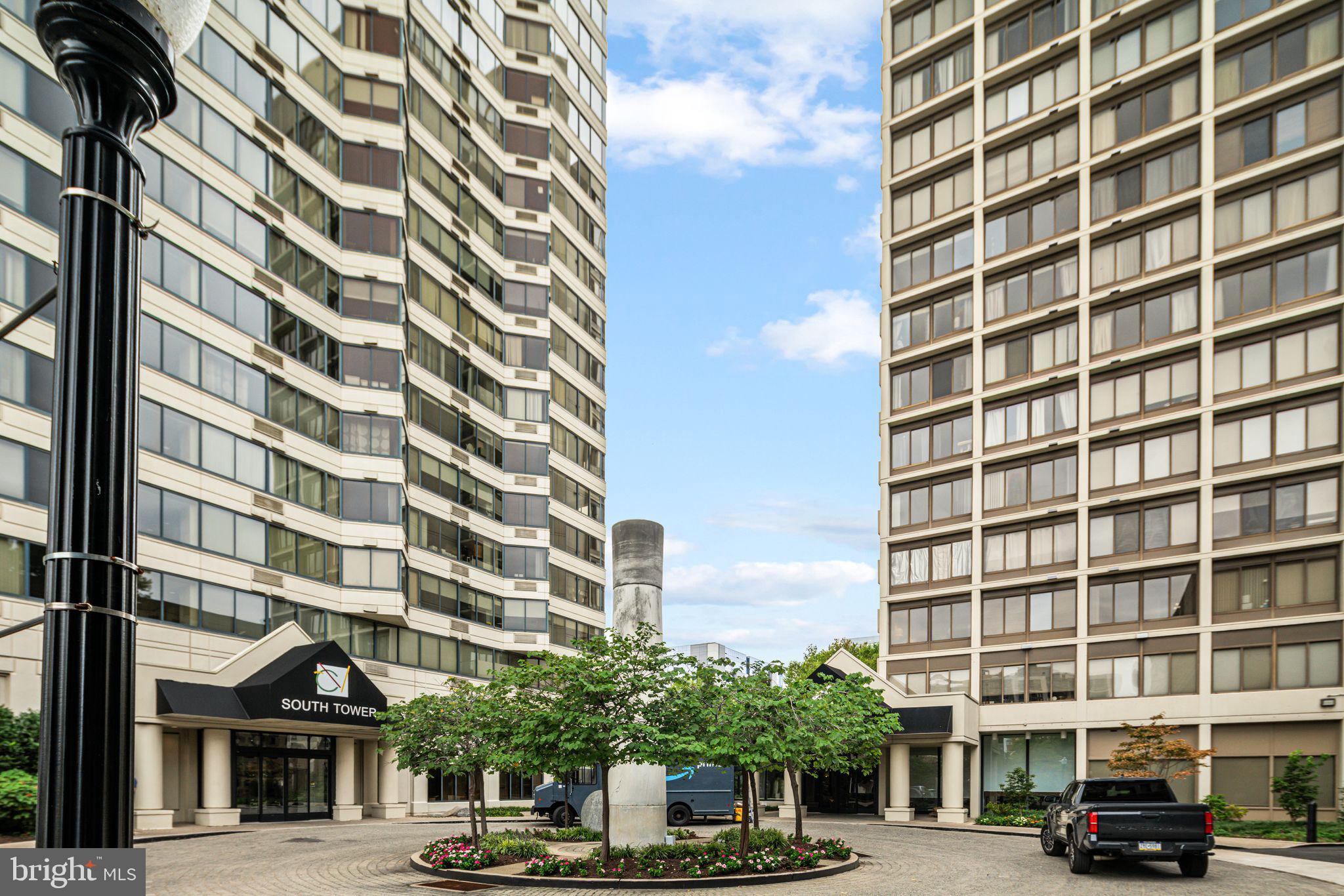 FAIRMOUNT - Residential