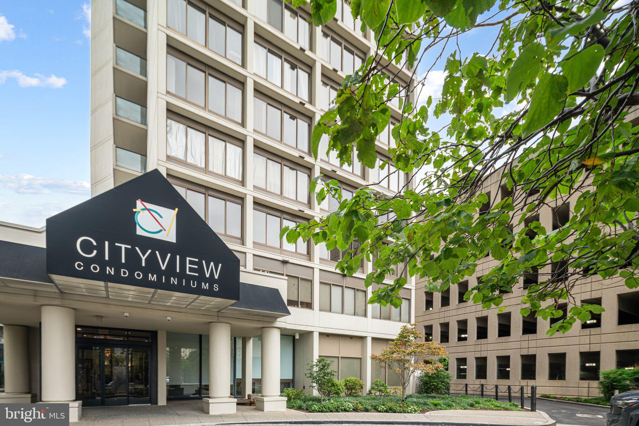 FAIRMOUNT - Residential