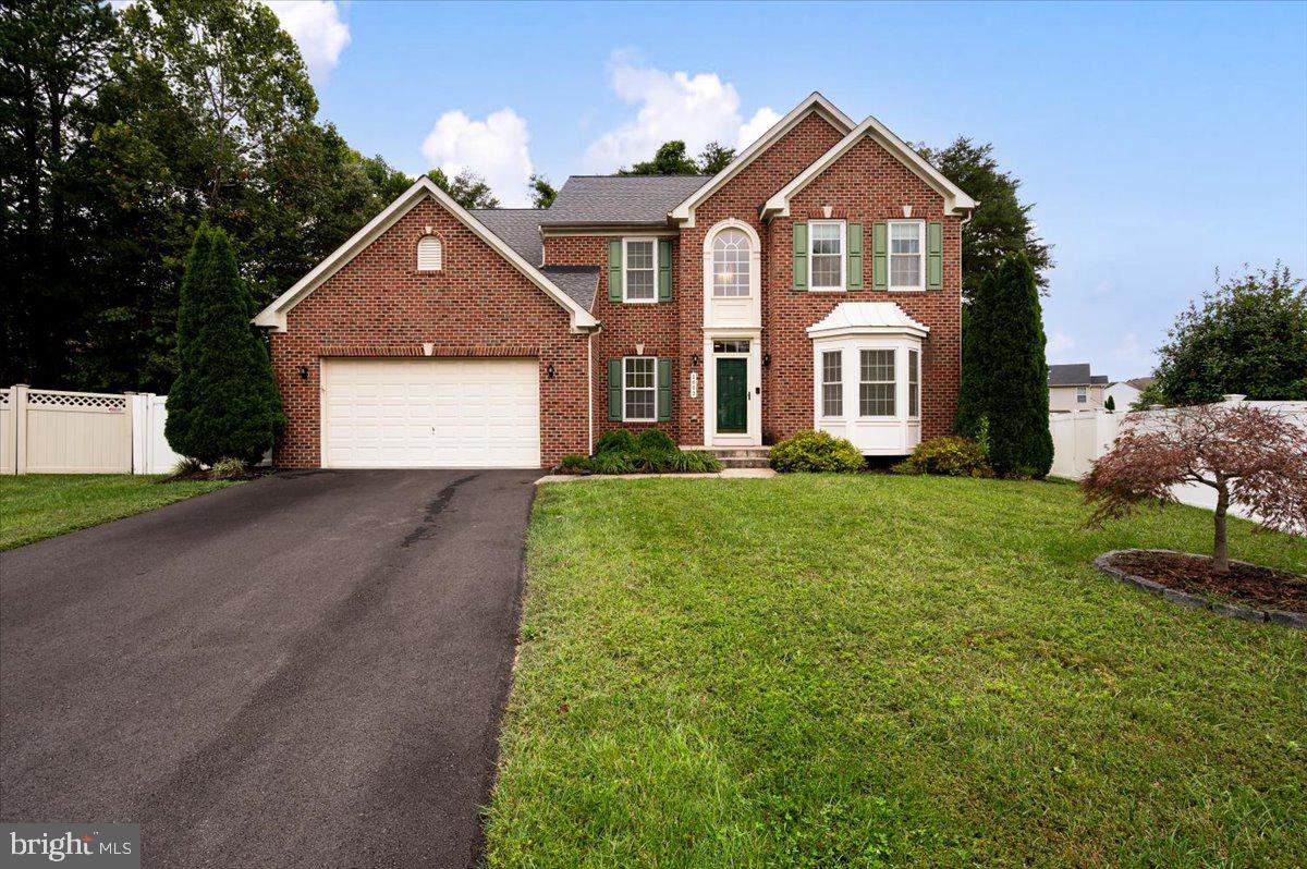 SHAMROCK MANOR - Residential