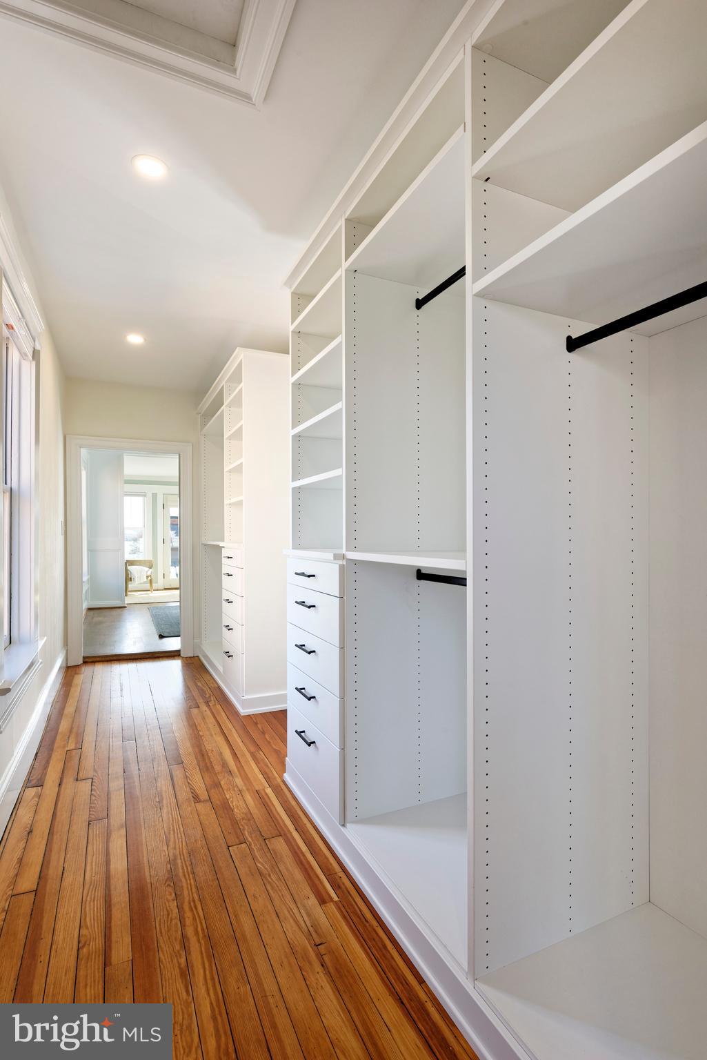 OLD TOWN ALEXANDRIA - Residential