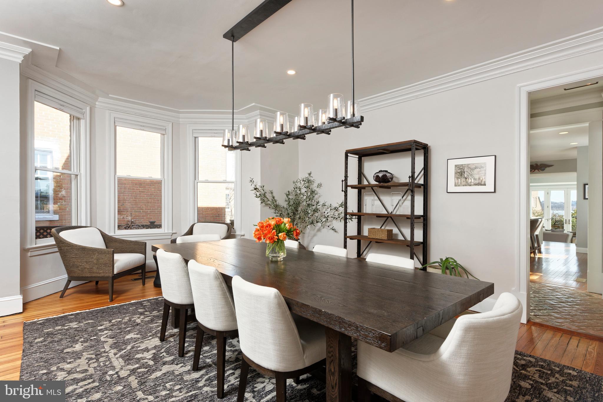 OLD TOWN ALEXANDRIA - Residential