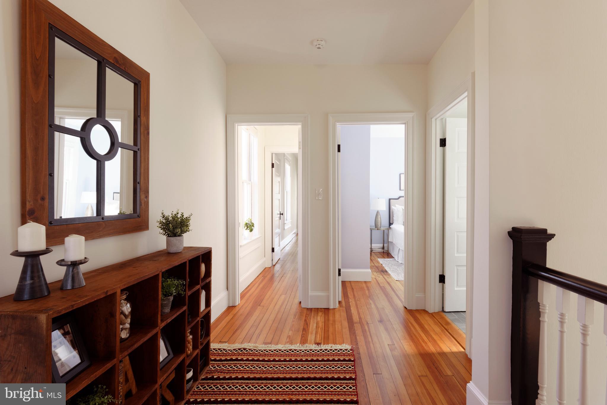 OLD TOWN ALEXANDRIA - Residential