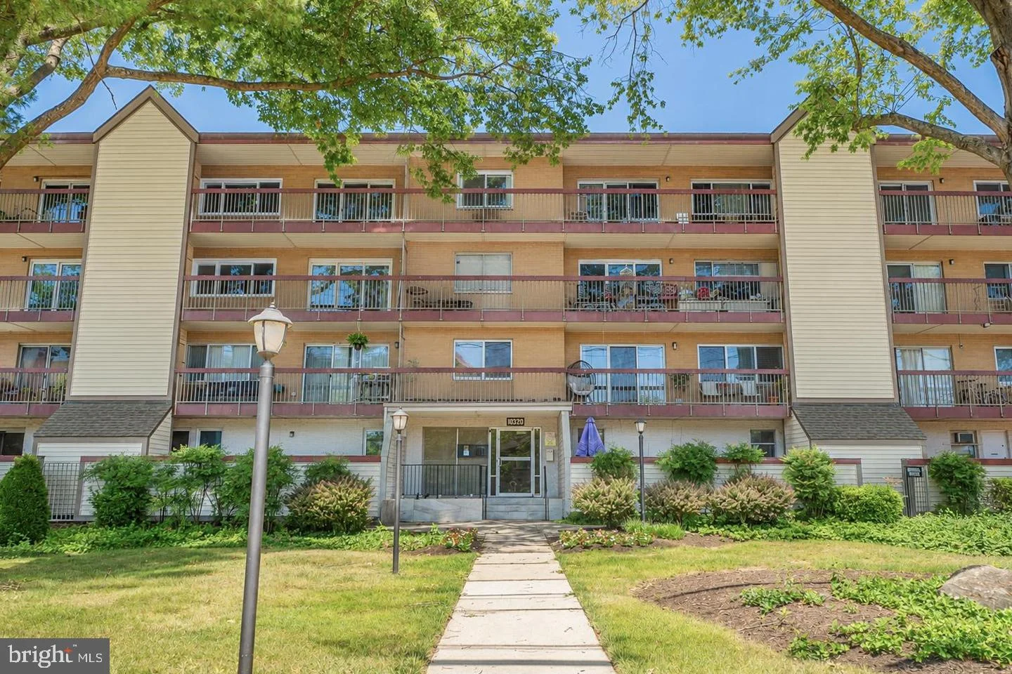 10320 Westlake Drive Unit E301, Bethesda, MD 20817