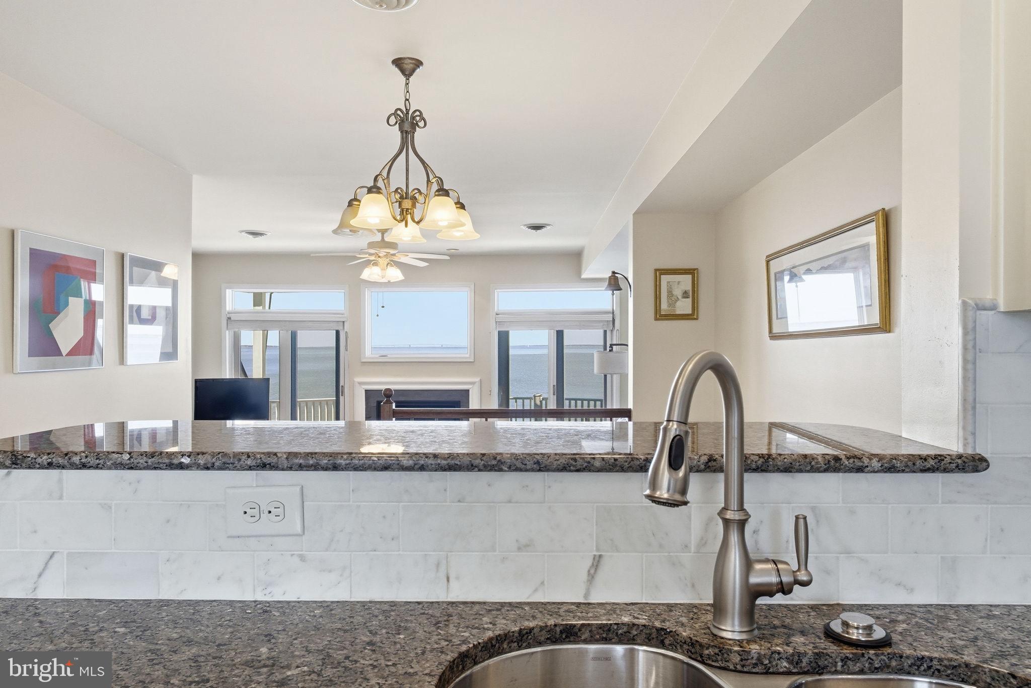 TILGHMAN'S LANDING - Residential