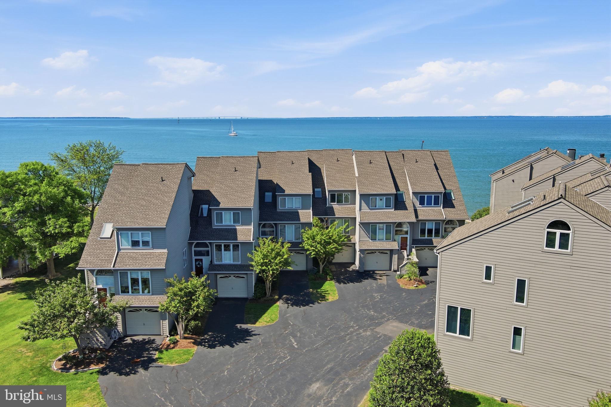 TILGHMAN'S LANDING - Residential