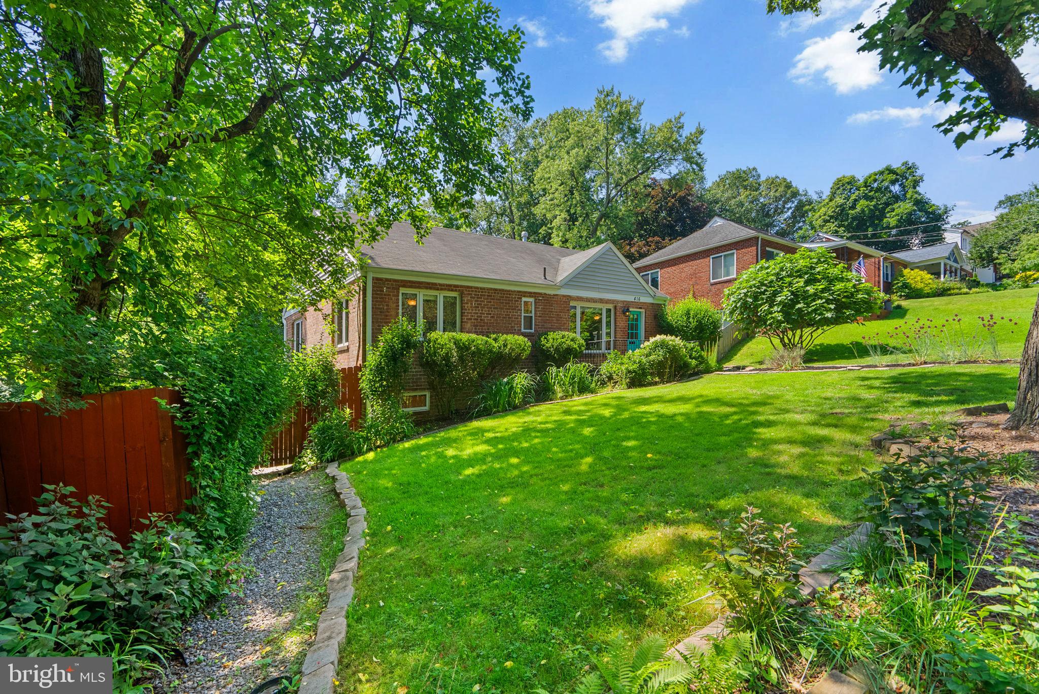 WOODMOOR - Residential