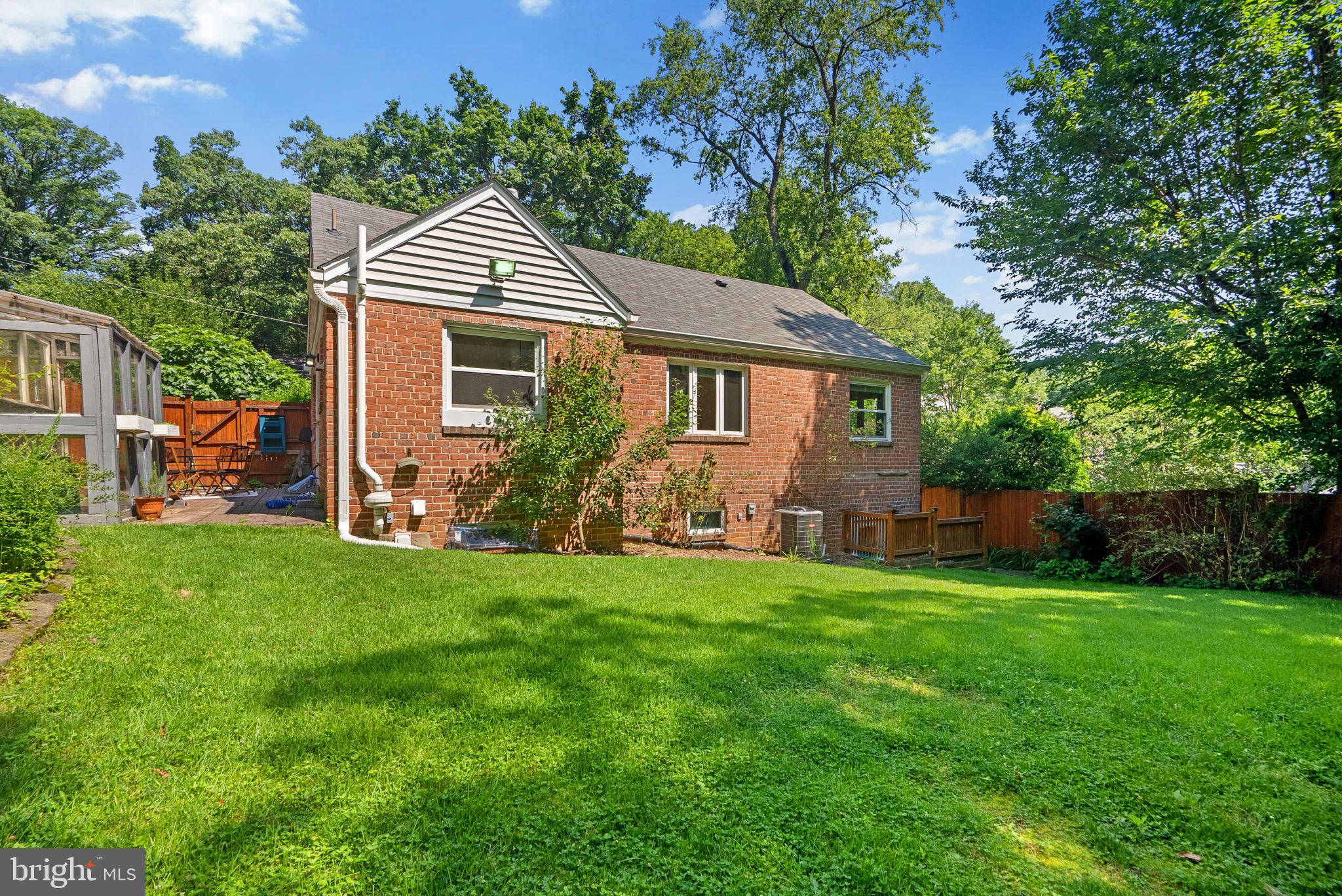 WOODMOOR - Residential