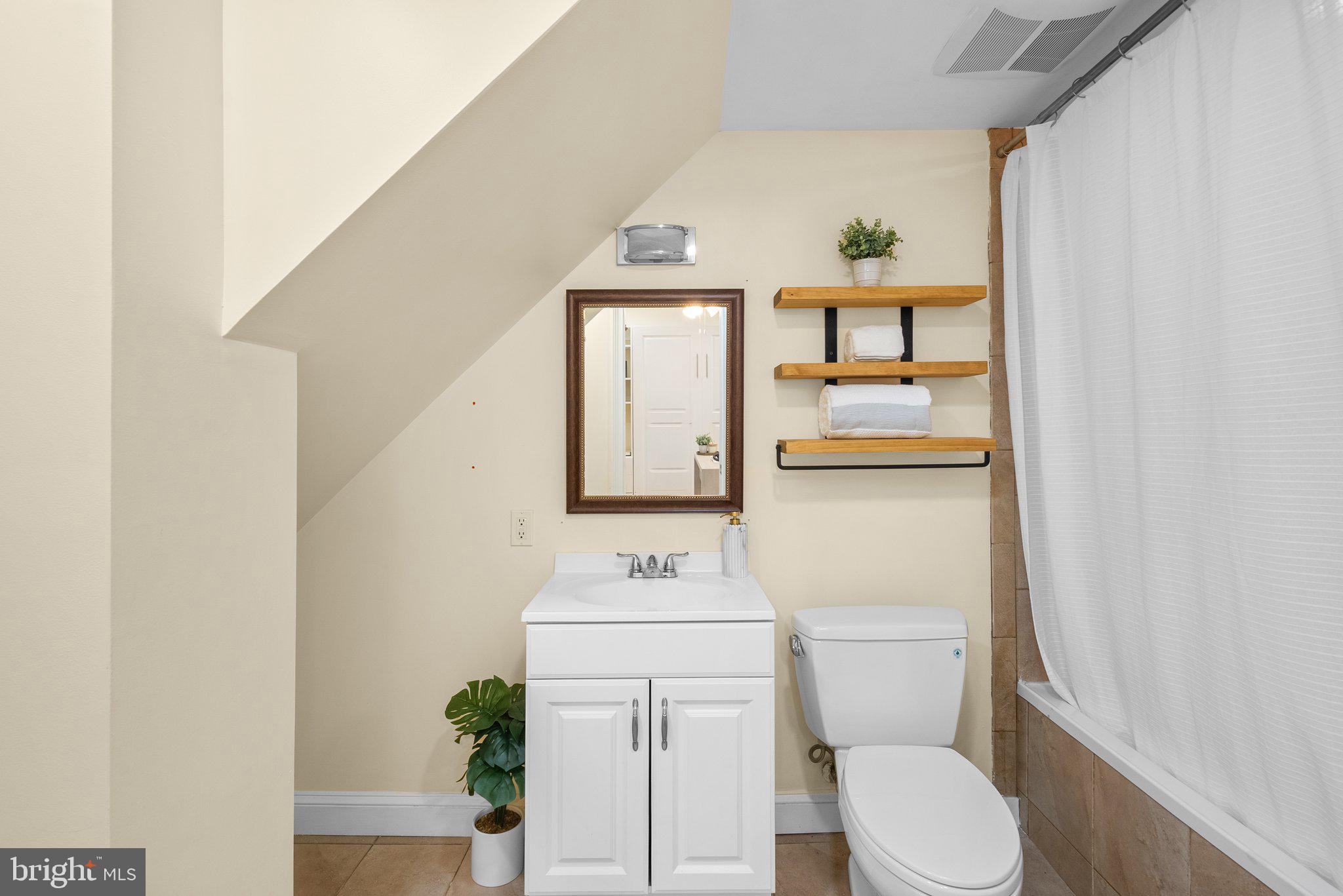 WOODMOOR - Residential